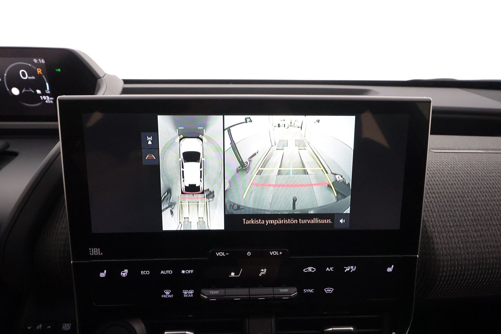 Toyota bZ4X 2023 Style AWD - | ACC | Koukku | LED | JBL | 360-Kamera | Ratinlämmitys | Sähköpenkki | Apple&Android | 1.Om Suomi-auto | Kahdet Renkaat |