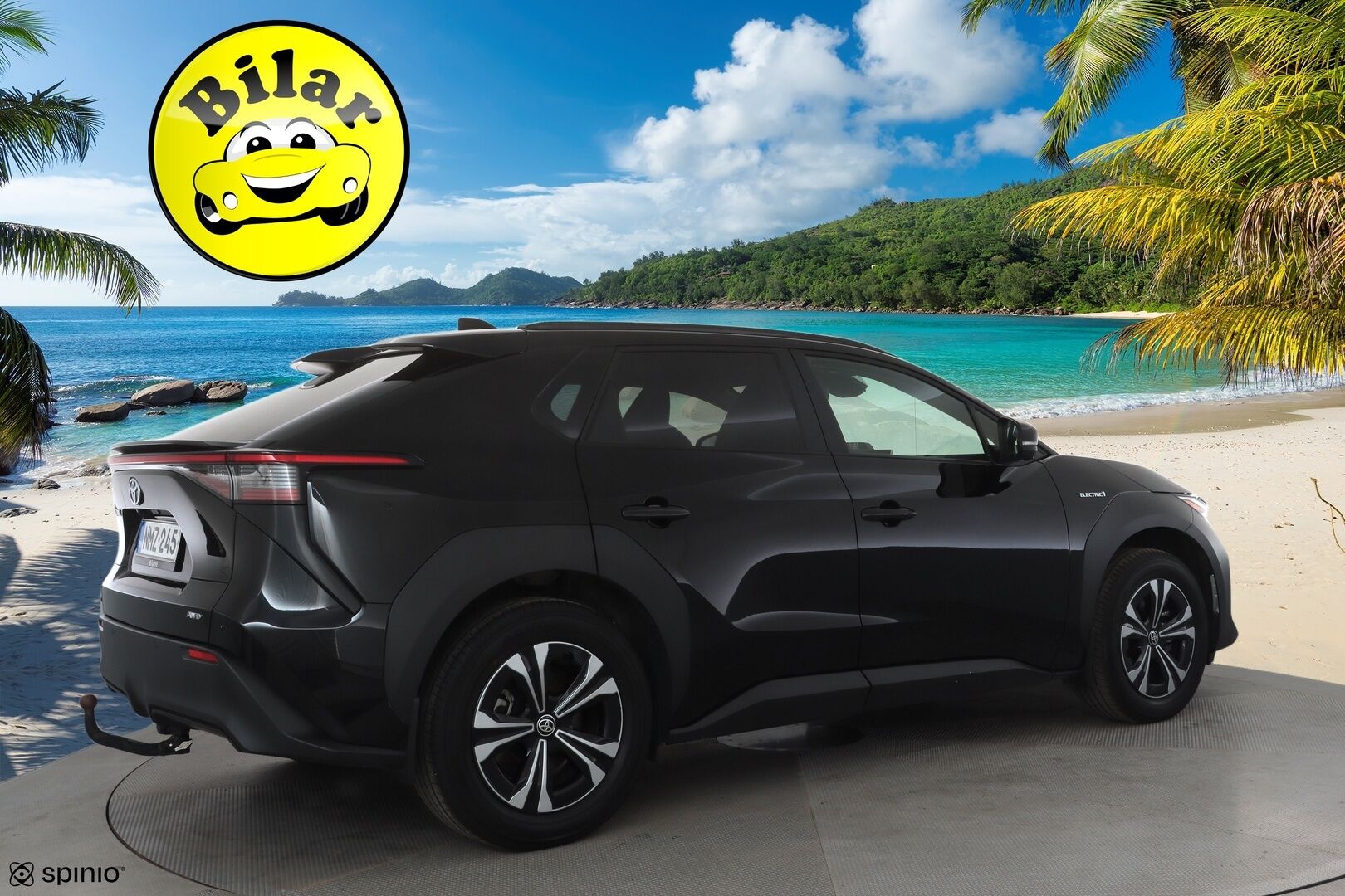 Toyota bZ4X 2023 Style AWD - | ACC | Koukku | LED | JBL | 360-Kamera | Ratinlämmitys | Sähköpenkki | Apple&Android | 1.Om Suomi-auto | Kahdet Renkaat |