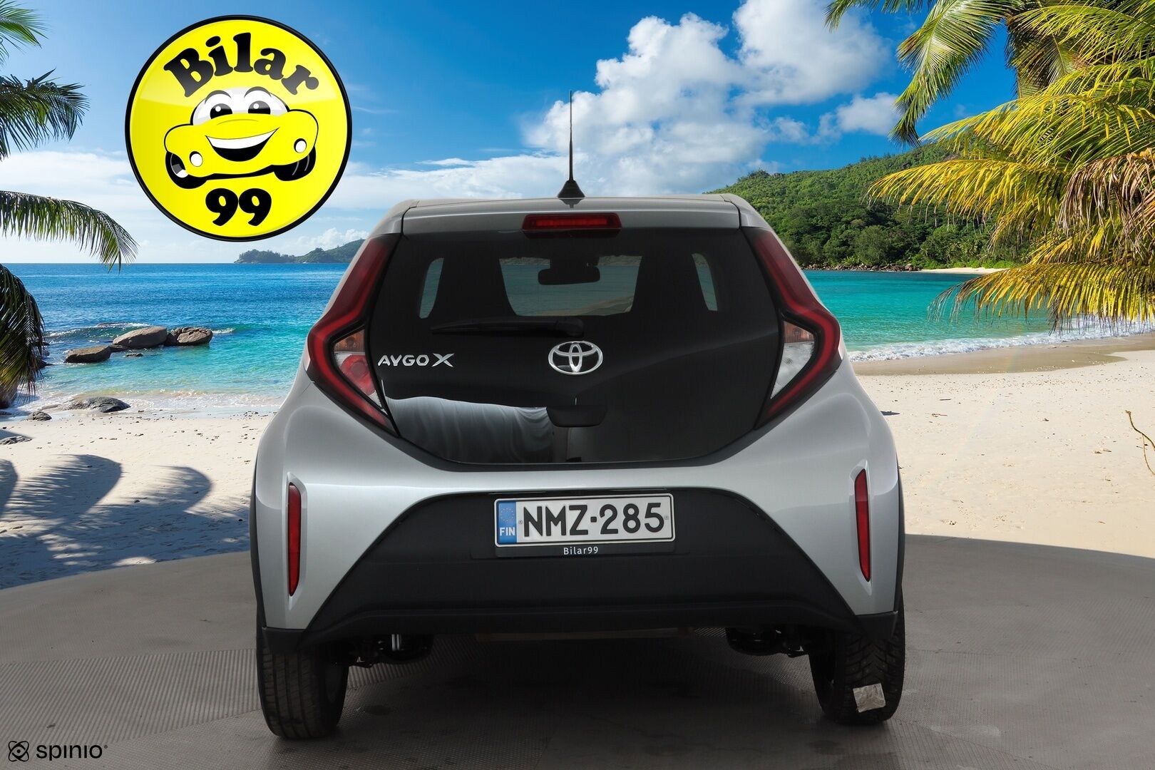 Toyota Aygo X 2023 1,0 VVT-i Play Edition Multidrive S * ACC / LED / P.Kamera / Kaistavahti / Apple&Android * - 1-om Suomi-auto / Kahdet renkaat / Merkkihuollettu!