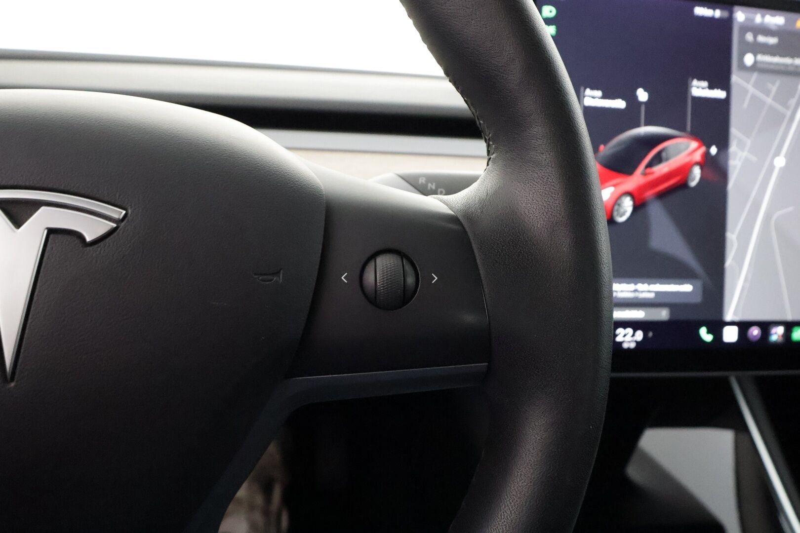 TESLA MODEL 3 2021 Standard Range Plus - | Lasikatto | ACC | Matrix-LED | P.kamera | Muistipenkki | Premium Speakers | Navi | Kaistavahti | Keyless | 2x Latauskaapelit | Kahdet renkaat |