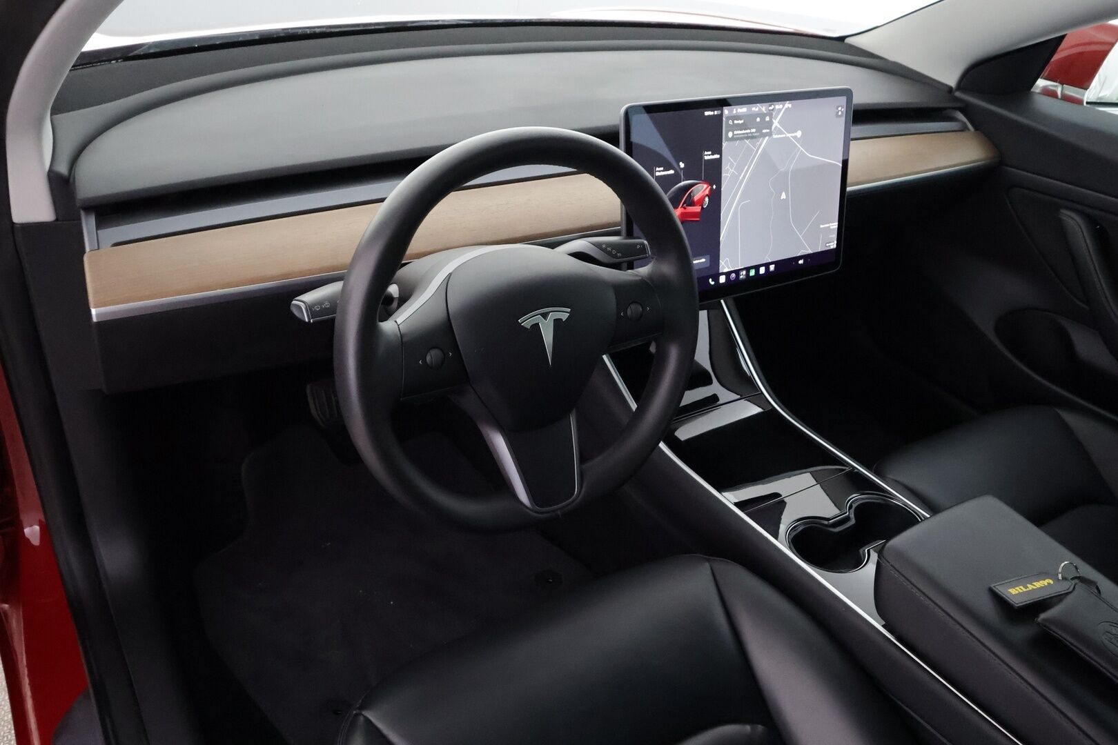 TESLA MODEL 3 2021 Standard Range Plus - | Lasikatto | ACC | Matrix-LED | P.kamera | Muistipenkki | Premium Speakers | Navi | Kaistavahti | Keyless | 2x Latauskaapelit | Kahdet renkaat |