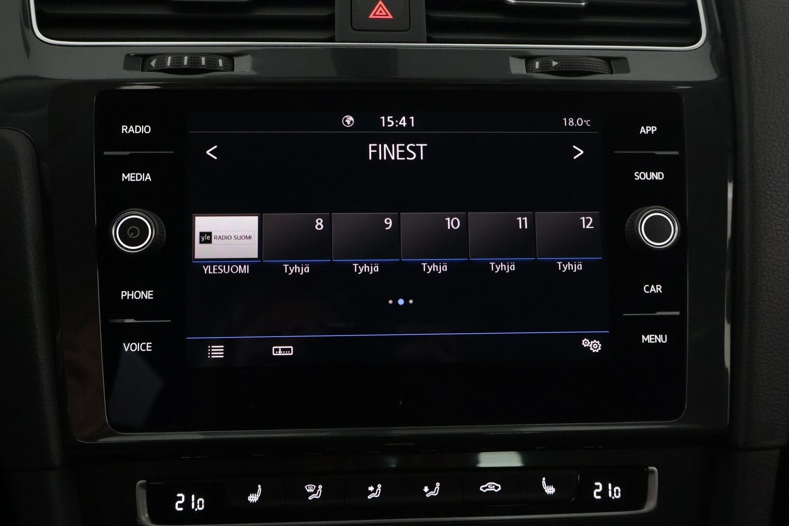 Volkswagen Golf 2019 Variant Comfortline 1,5 TGI 96 kW (130 hv) BLUEMOTION DSG-automaatti - ** Webasto / Koukku / Keyless / Kamera / APP-Connect **