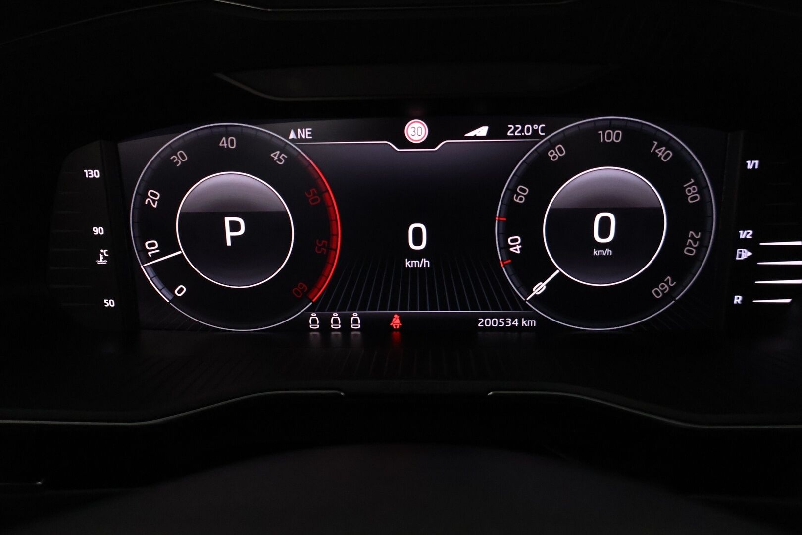 Skoda Superb 2020 Combi 2,0 TDI 190 4x4 L&K DSG - | ACC | Webasto | P, kamera | Canton äänijärjestelmä |