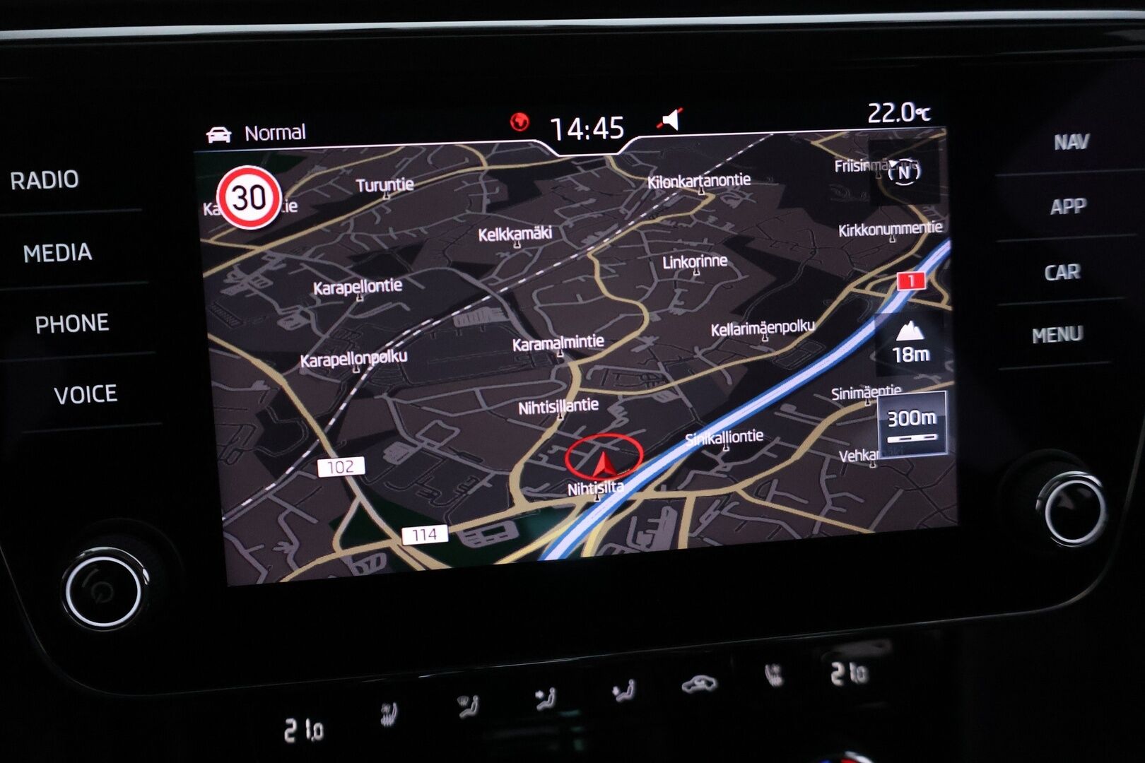 Skoda Superb 2020 Combi 2,0 TDI 190 4x4 L&K DSG - | ACC | Webasto | P, kamera | Canton äänijärjestelmä |