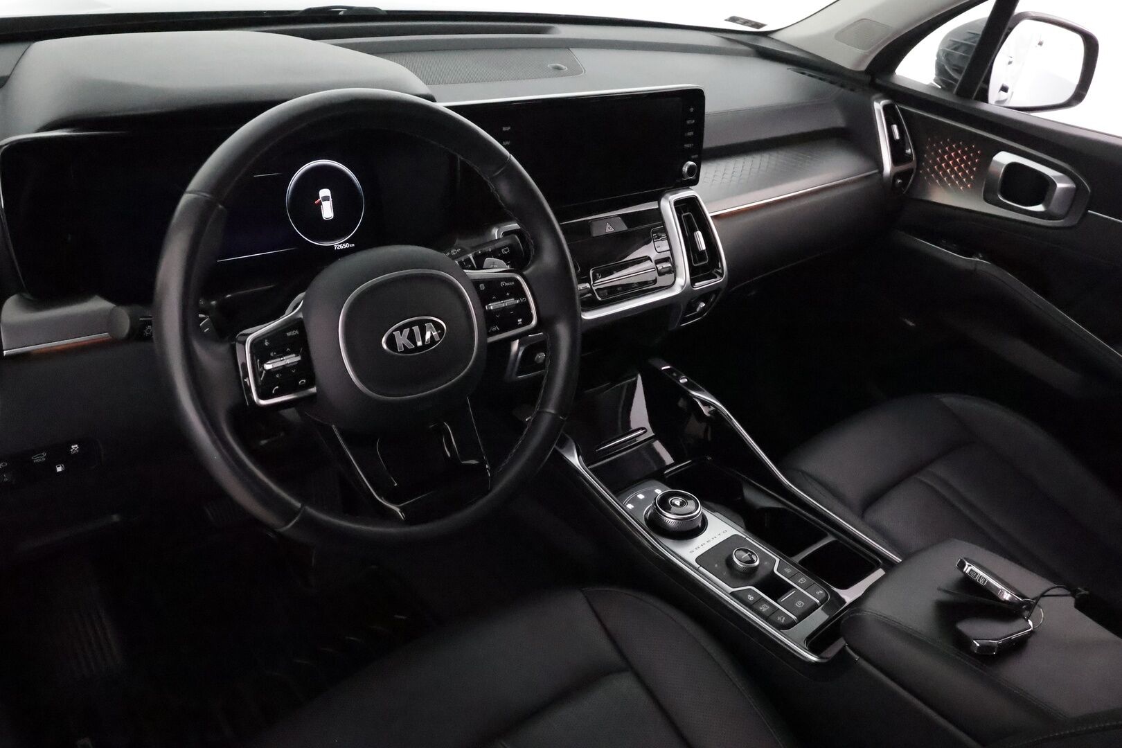 Kia Sorento 2021 1,6 T-GDI Plug-in Hybrid AWD Premium 7-Paik **Adapt.vakkari / Bose / LED / P.kamera / Nahkaverhoilu / Navi / Keyless** - 3,99 % KORKOTARJOUS TÄHÄN AUTOON - Kahdet Renkaat