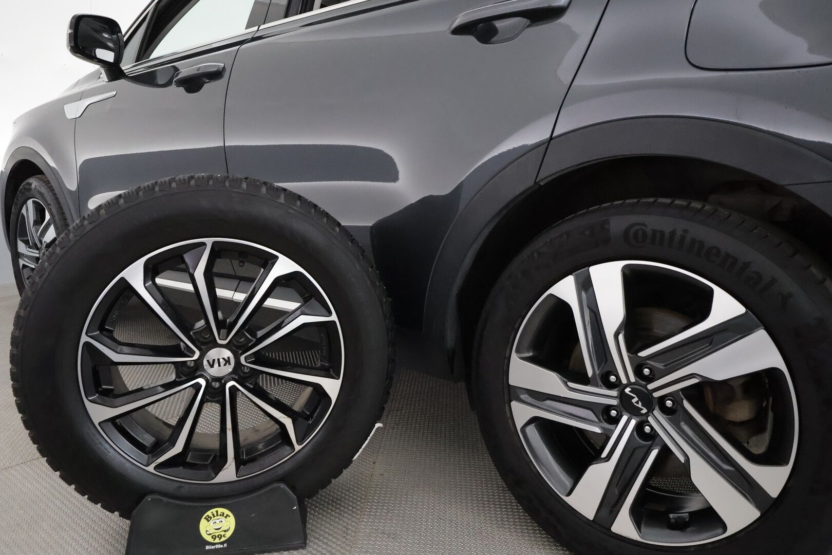 Kia Sorento 2021 1,6 T-GDI Plug-in Hybrid AWD Premium 7-Paik **Adapt.vakkari / Bose / LED / P.kamera / Nahkaverhoilu / Navi / Keyless** - 3,99 % KORKOTARJOUS TÄHÄN AUTOON - Kahdet Renkaat