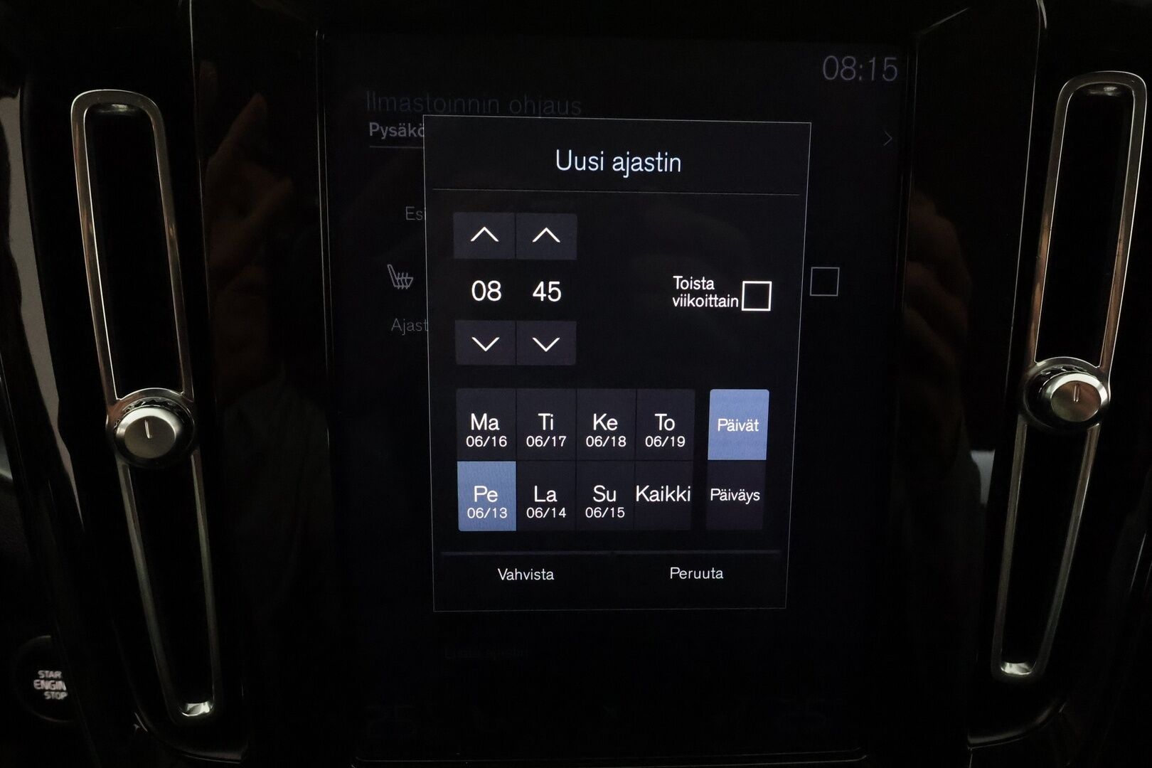 Volvo XC40 2020 T5 Twin Engine Business aut **Merkkihuollettu / Pa-lämmitin / Vakkari / P.kamera / VOC / Apple&Android / Sähköluukku** - Akku kuntotarkastettu 