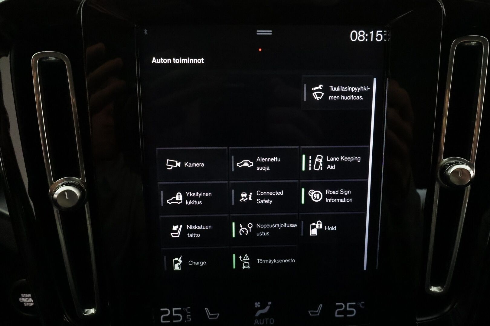 Volvo XC40 2020 T5 Twin Engine Business aut **Merkkihuollettu / Pa-lämmitin / Vakkari / P.kamera / VOC / Apple&Android / Sähköluukku** - Akku kuntotarkastettu 