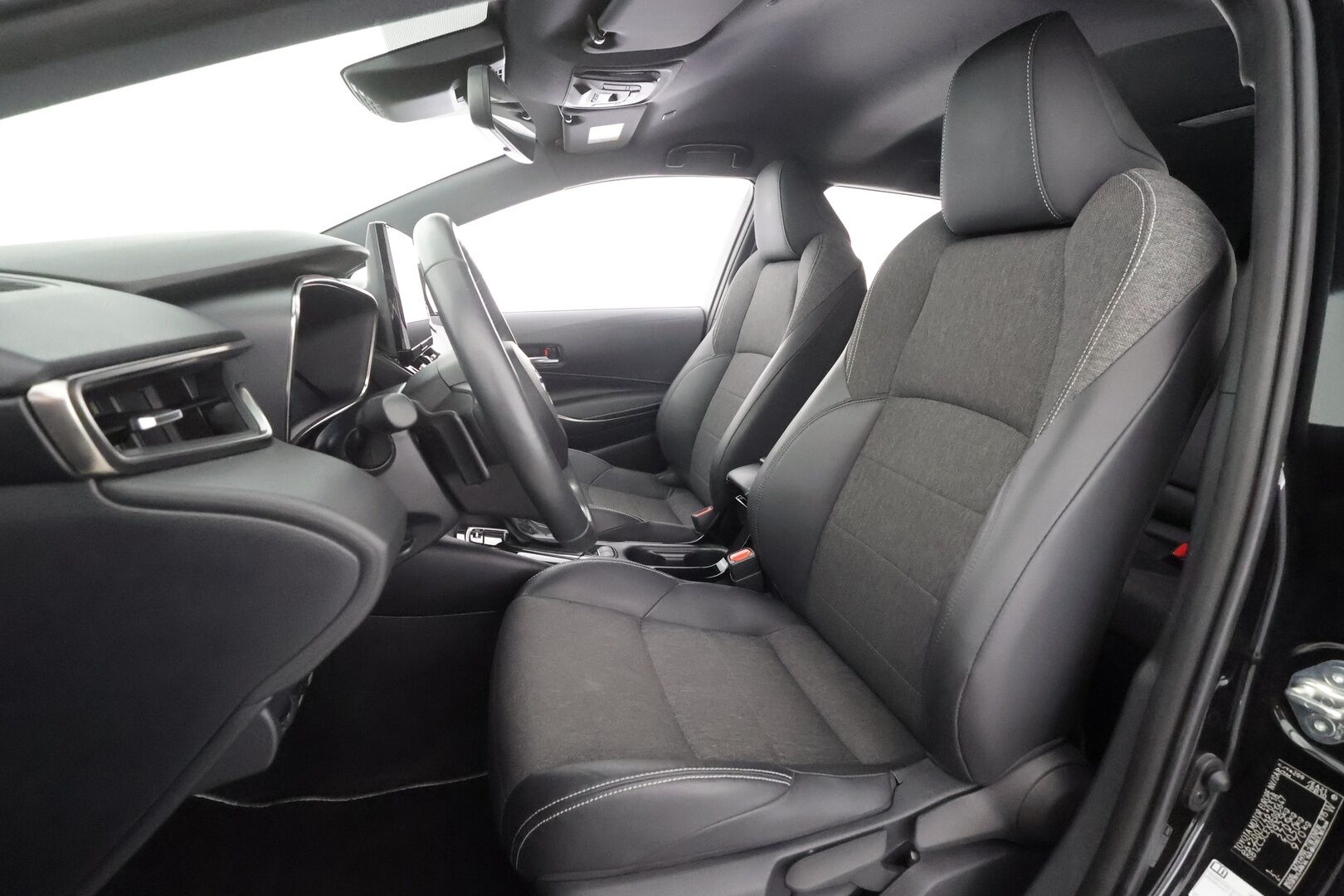 Toyota Corolla 2023 Touring Sports 2,0 Hybrid Launch Edition - | ACC | LED | P.Kamera | Sisätilanlämmitin | Kaistavahti | Keyless | Digimittaristo | Facelift | PDA | Suomi-auto | Merkkihuollot | Kahdet renkaat |
