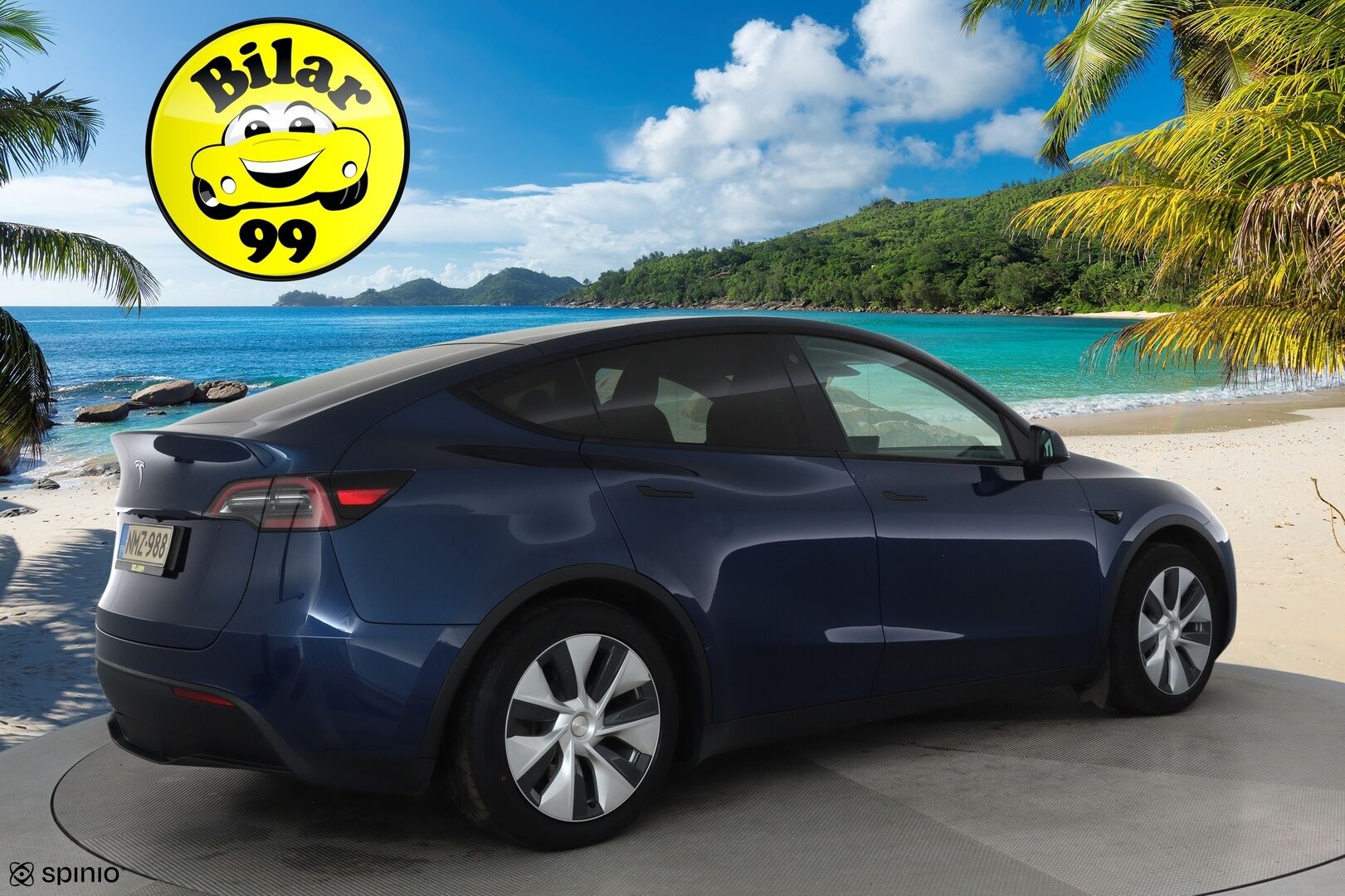 Tesla Model Y 2023 RWD **Lasikatto / ILP / Koukku / ACC / Matrix-LED / P.Kamera / Muistipenkki / Premium Audio / Navi** - 3,99 % KORKOTARJOUS TÄHÄN AUTOON 14.9. ASTI! - 1-om Suomi-auto / 2x Latauskaapelit / Kahdet Renkaat