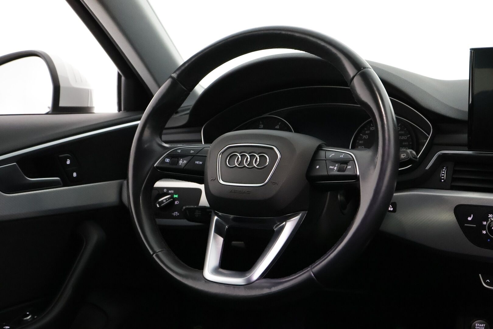 AUDI A4 2022 40TDI 204hv Quattro S Tronic Proline Facelift / PA-lisälämmitin / Adapt. Vakkari / Sporttipenkit / Navi / Tutkat / Sähköluukku - *Täysin poikkeukselliseen kaikkien aikojen edukkaimpaan hintaan!*