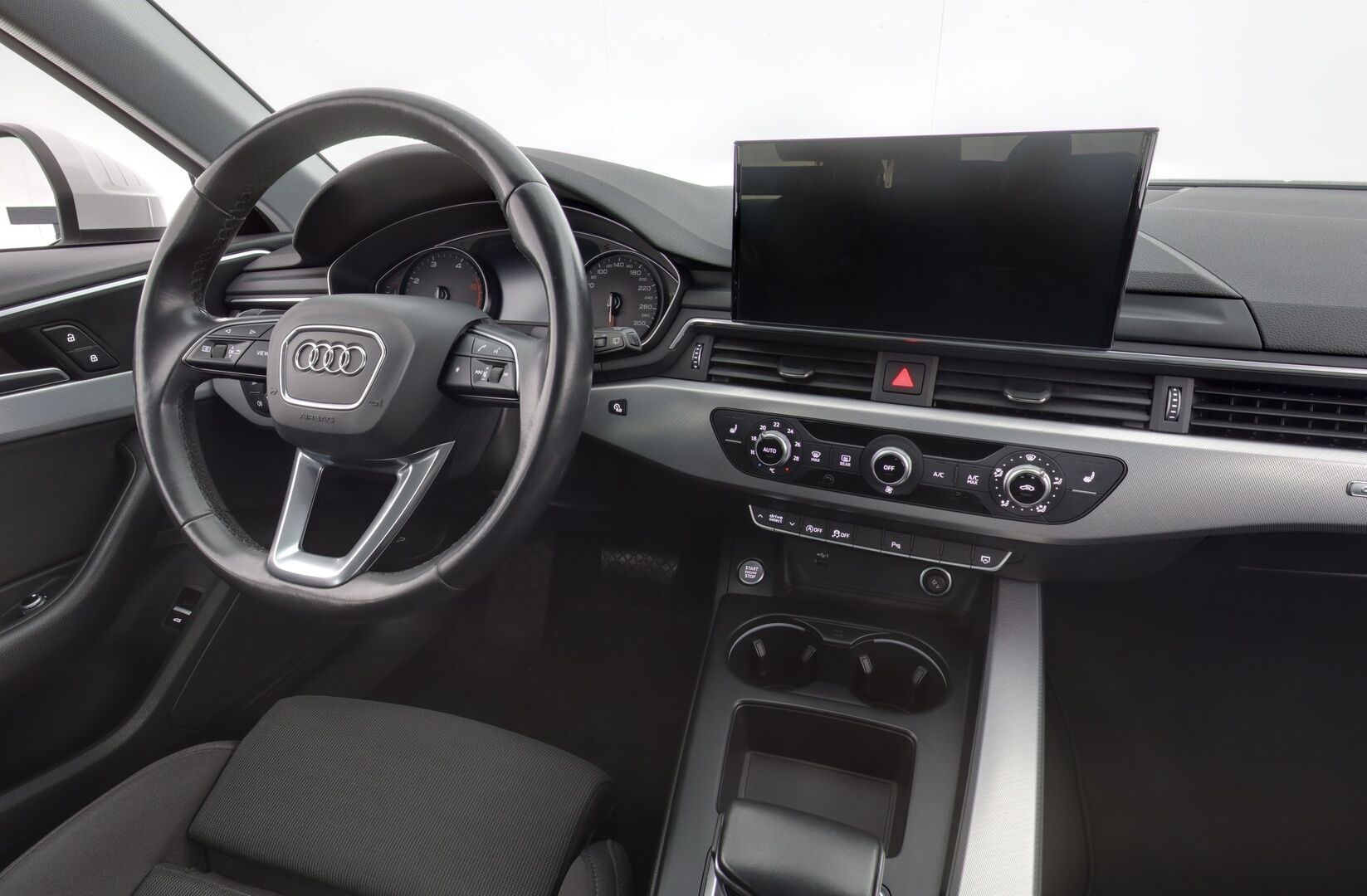 AUDI A4 2022 40TDI 204hv Quattro S Tronic Proline Facelift / PA-lisälämmitin / Adapt. Vakkari / Sporttipenkit / Navi / Tutkat / Sähköluukku - *Täysin poikkeukselliseen kaikkien aikojen edukkaimpaan hintaan!*