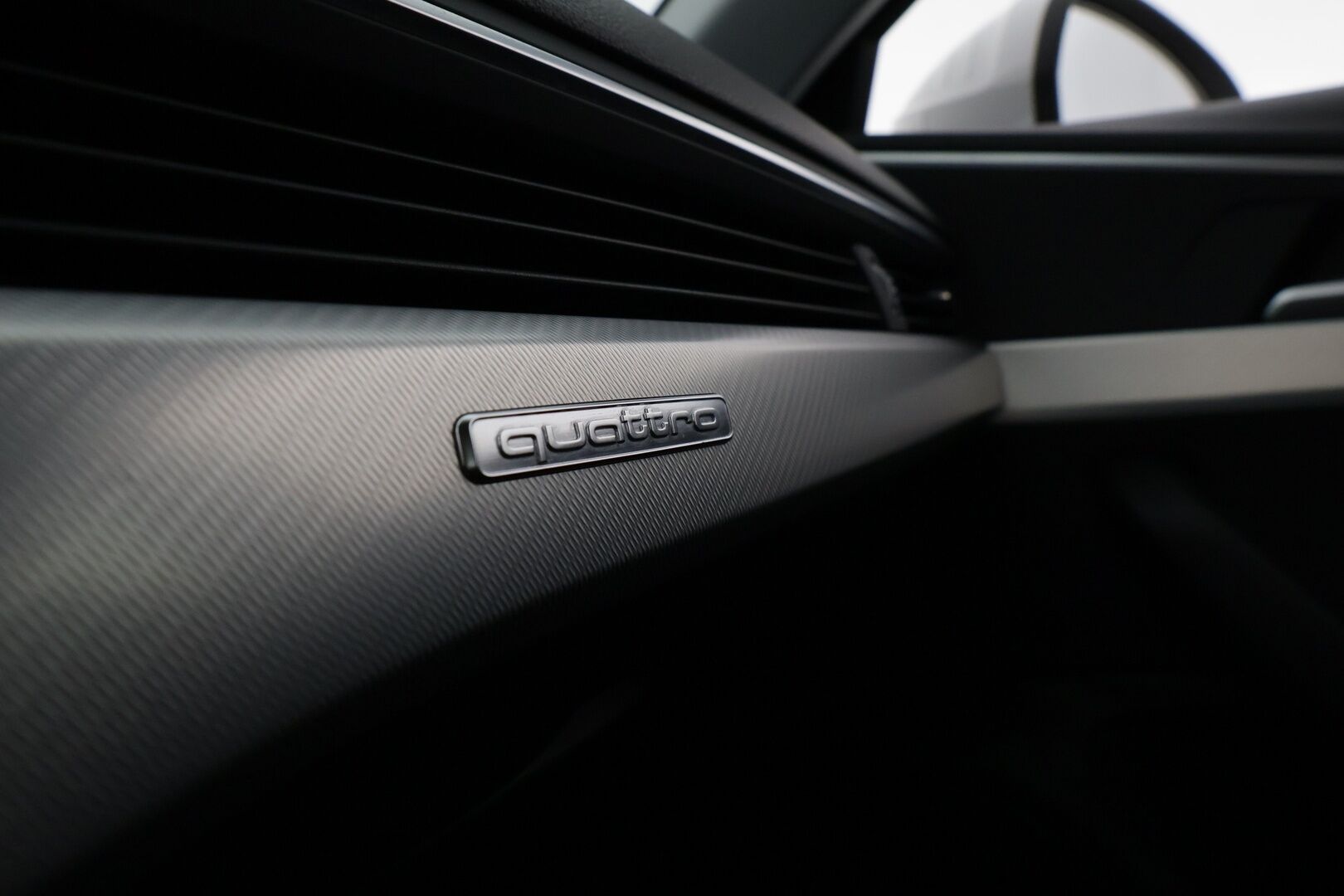 AUDI A4 2022 40TDI 204hv Quattro S Tronic Proline Facelift / PA-lisälämmitin / Adapt. Vakkari / Sporttipenkit / Navi / Tutkat / Sähköluukku - *Täysin poikkeukselliseen kaikkien aikojen edukkaimpaan hintaan!*