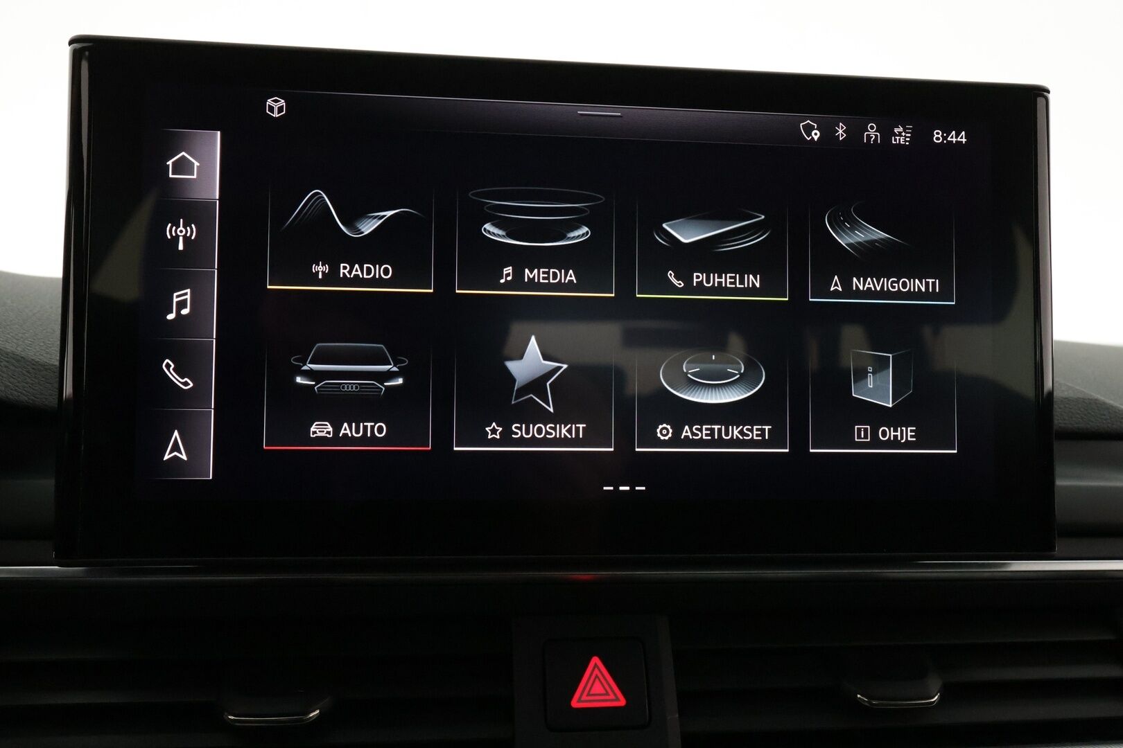 AUDI A4 2022 40TDI 204hv Quattro S Tronic Proline Facelift / PA-lisälämmitin / Adapt. Vakkari / Sporttipenkit / Navi / Tutkat / Sähköluukku - *Täysin poikkeukselliseen kaikkien aikojen edukkaimpaan hintaan!*