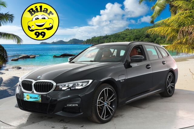 BMW 330 2022