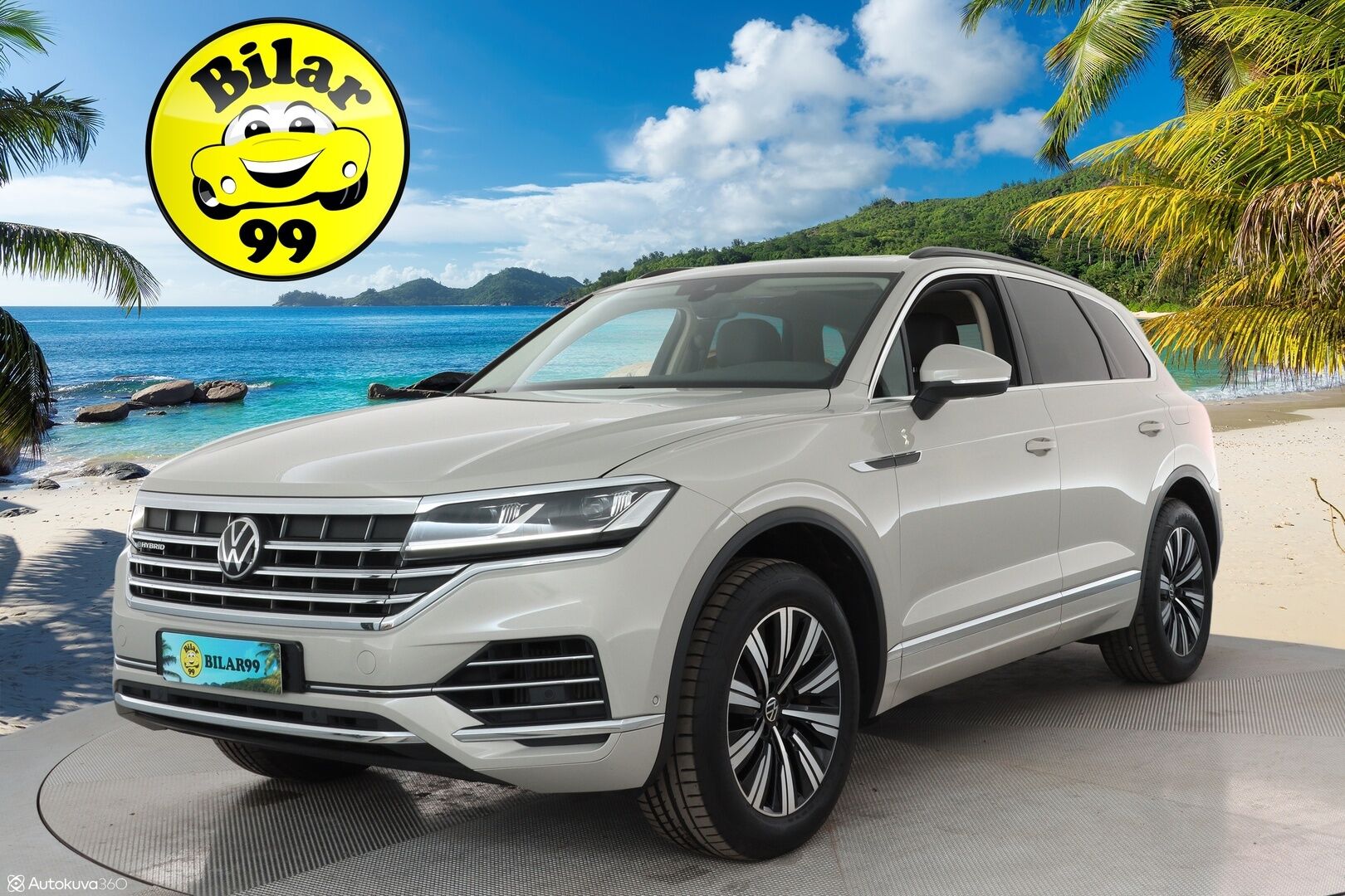 VOLKSWAGEN TOUAREG 2021 Atmosphere 3,0 V6 eHybrid 280 kW 4MOTION Tiptronic * Adapt. Cruise / Panorama / Kamera / Koukku / Sähköiset Comfort Nahkapenkit * - 3,99 % KORKOTARJOUS TÄHÄN AUTOON - * Haluttu harvinainen väri! / 2x renkaat / Apple&Android*