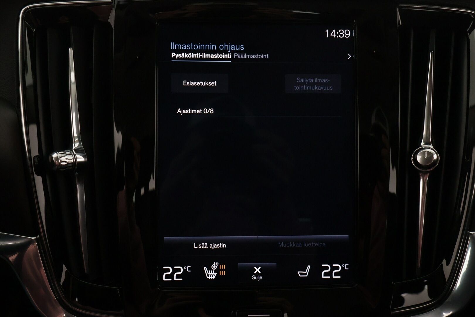 Volvo V90 CROSS COUNTRY 2018 D4 AWD Business*HUD / Koukku / Webasto  / Adapt.vakkari / Full LED / Keyless* - / Merkkihuollettu / Jakopää vaihdettu 143tkm kohdalla /