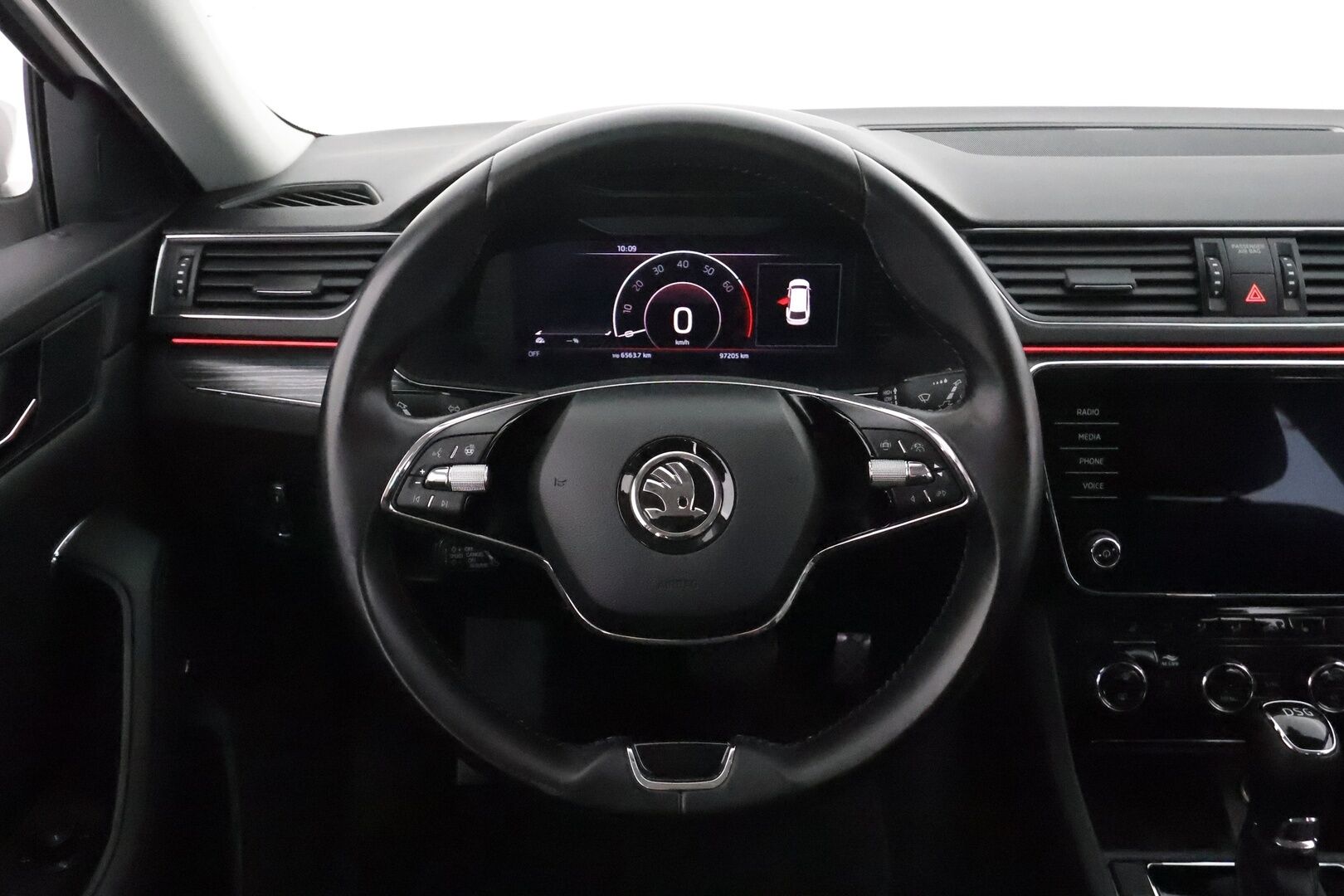 Skoda Superb 2020 Combi 1,4 TSI PHEV Style iV DSG **Canton / Webasto / Koukku / Adapt.Vakkari / Matrix-LED / P.kamera / Muistipenkki** - 2x Latauskaapelit / Kahdet Renkaat / **HYVILLÄ KAMOILLA**