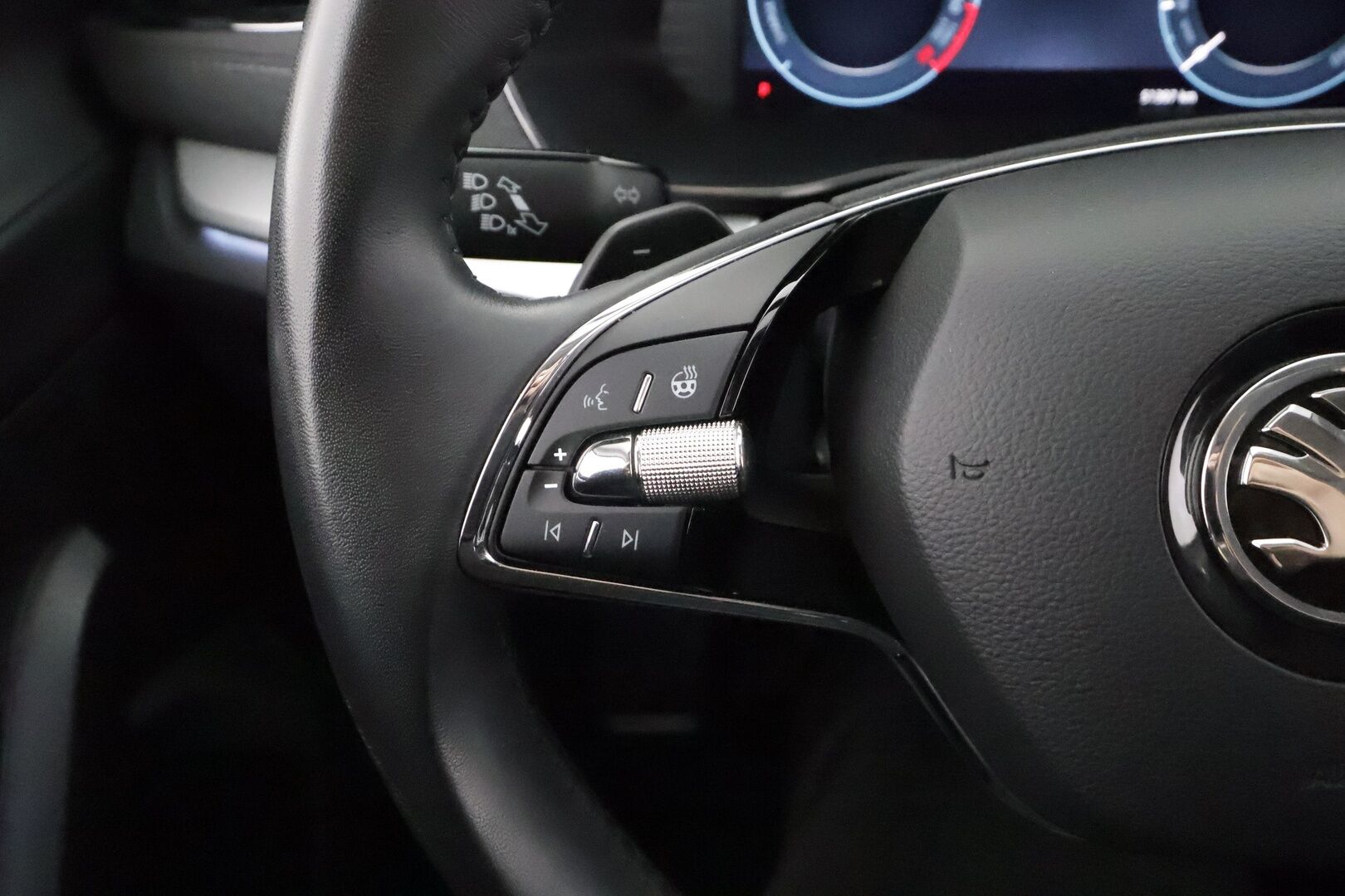 Skoda Octavia 2023 1.4 TSI PHEV Style iV DSG Autom. - | ACC | Webasto | Travel-assist | Matrix LED | Keyless | P.Kamera  | Koukku | Digimittari | 1.om Suomi-auto | Kahdet renkaat | Merkkihuollot |