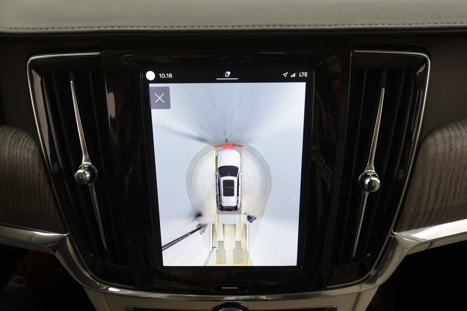 Volvo V90 2023 T8 AWD Long Range High Performance Ultimate Bright aut - | Koukku | HUD | Panorama | H&K | ACC | Full-LED | 360 | Sporttinahat Muistilla | Lisälämmitin | Kaistavahti | Navi | Keyless | 1-om Suomi-auto | Kahdet renkaat | 2x Latauskaapelit |