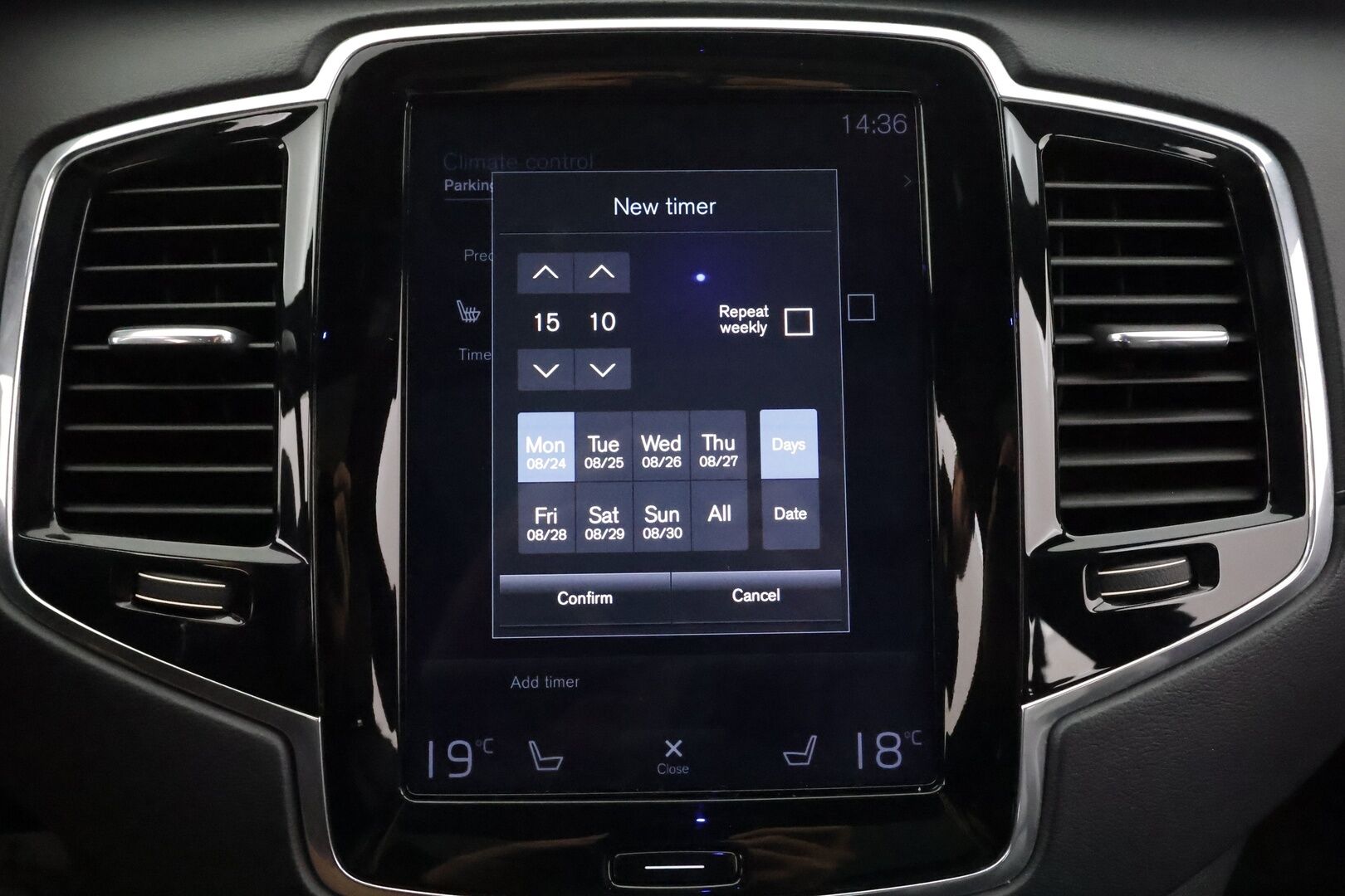 Volvo XC90 2019 T8 AWD R-Design aut - | ACC | Koukku | Webasto | HUD | 360° | Ilm. muistinahat hieronnalla | H/K | Panorama | Pilot Assist | BLIS | Full-LED Active | 2x renkaat aluin |