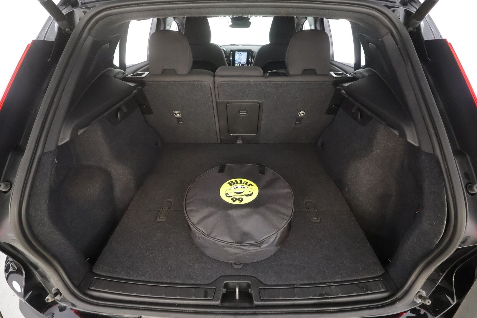 Volvo XC40 2023 Recharge Single Plus aut - | ACC | ILP | Koukku | Muistipenkki | Sporttipenkit | BLIS | Pilot Assist | Keyless | P.kamera | 2x renkaat aluin | 1-om suomiauto | Merkkihuollot |