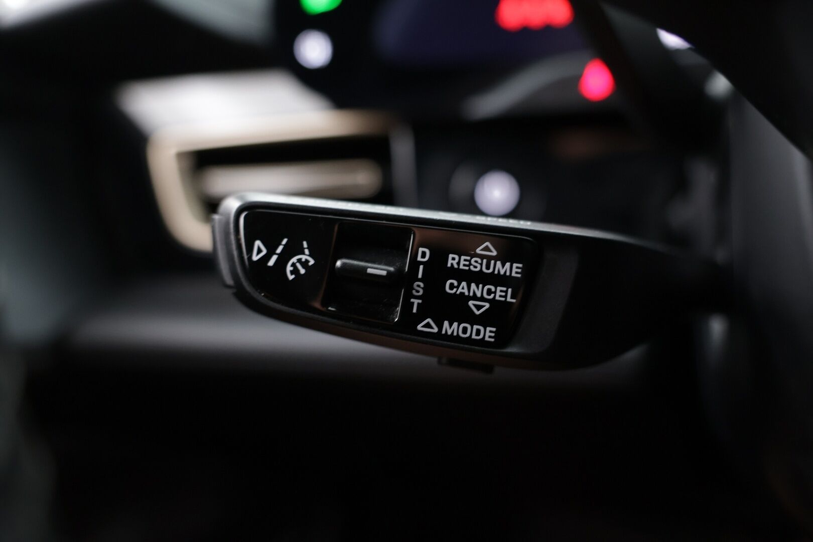 Porsche Taycan 2020 4S - | PASM | InnoDrive | ILP | Passenger Display | 14-säätöiset muistinahat | Bose | Sport Chrono |