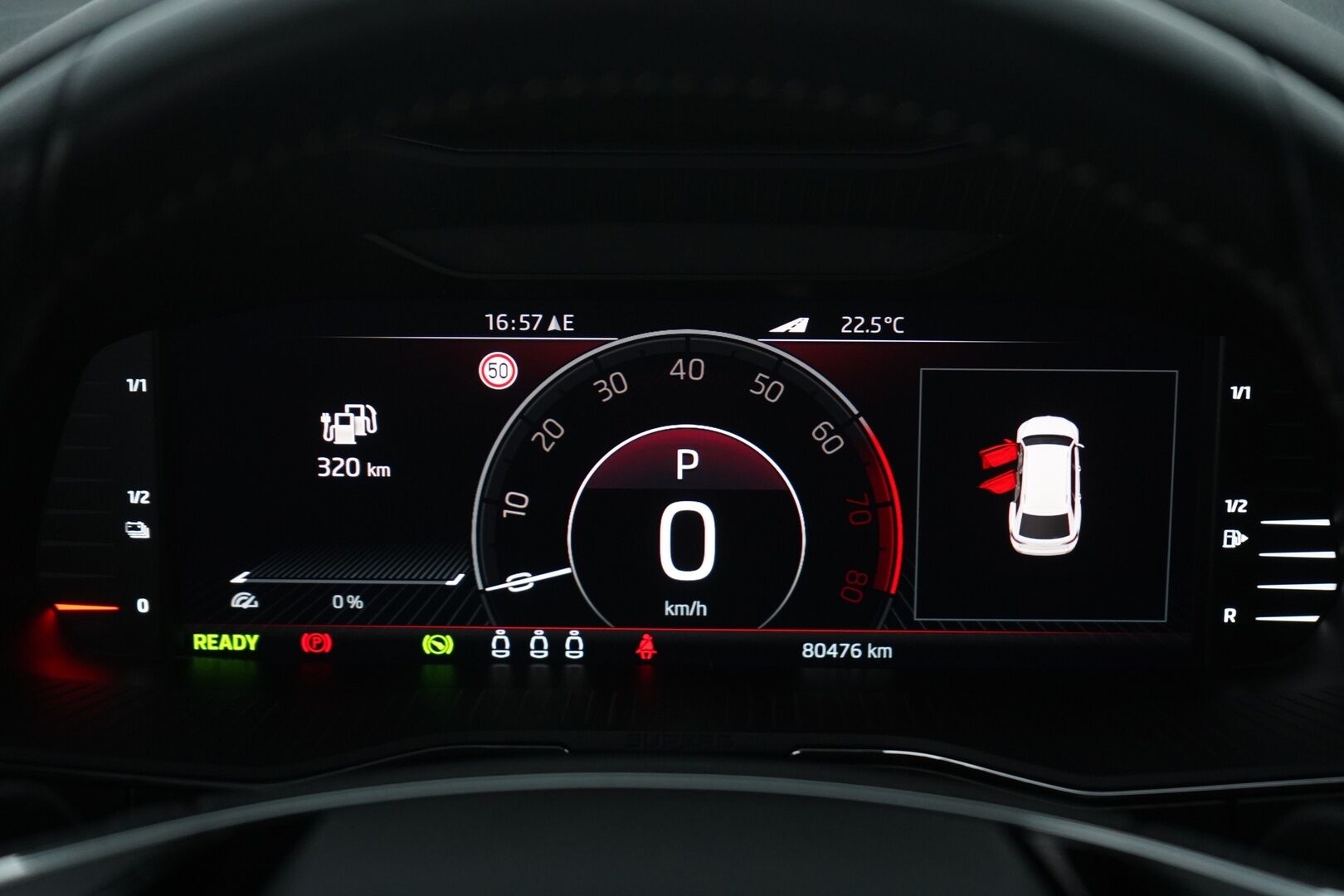 Skoda Superb 2021 Combi 1,4 TSI PHEV SportLine iV DSG ** ACC / Webasto / Canton / Koukku** - Skoda Crystal Lighting / Muistipenkki / Nahka-alcantara / Sport Line*