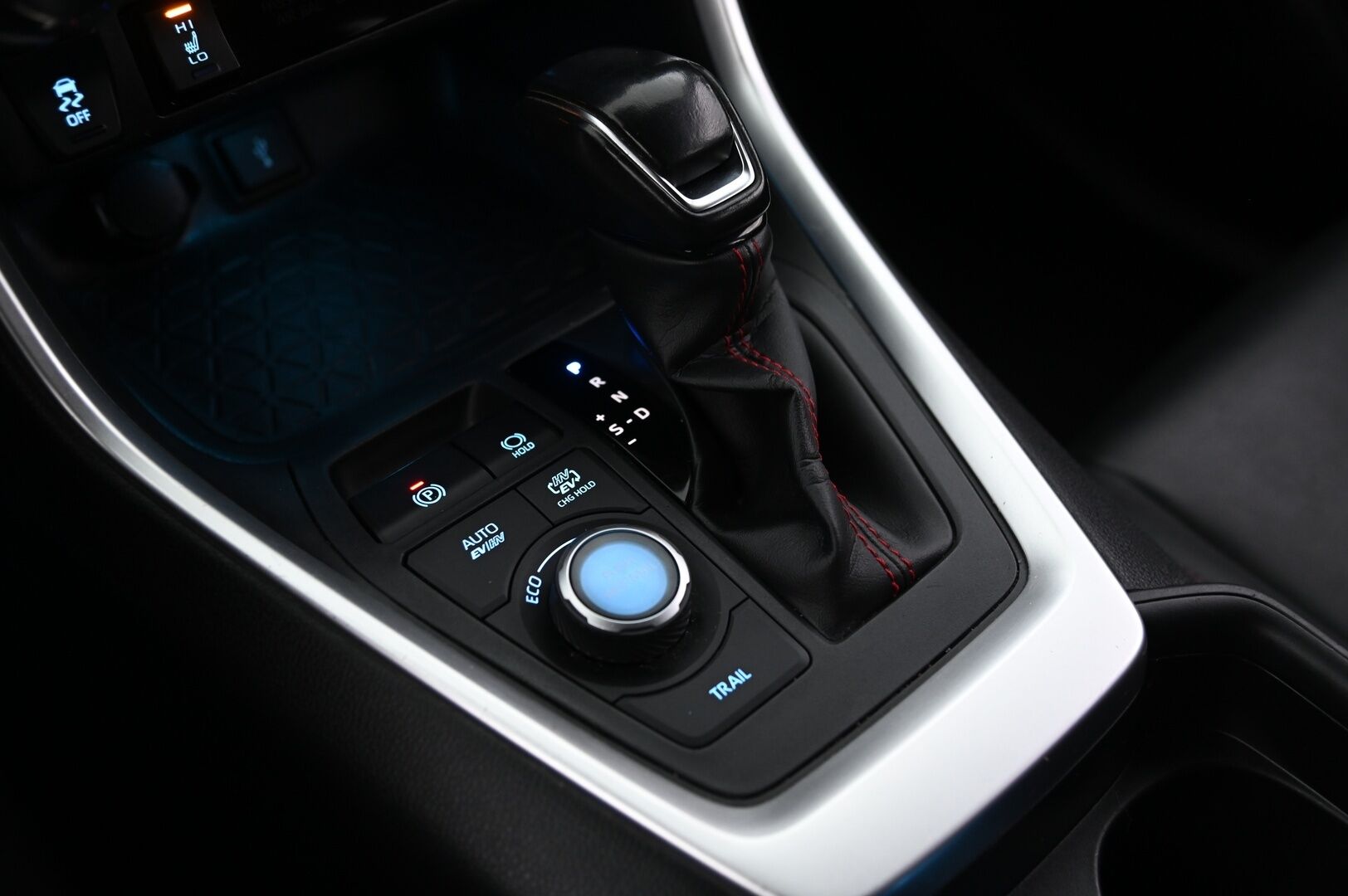 Toyota RAV4 PLUG-IN 2021 Hybrid 2,5 AWD-i Style*ACC / Koukku / Sähkökontti / Digimittaristo / Blis* - *Juuri saapunut! / JBL / P-Kamera / Tutkat / Kessy / Ratinlämmitin* - HULLU BLACKWEEK KORKOTARJOUS 2,49%