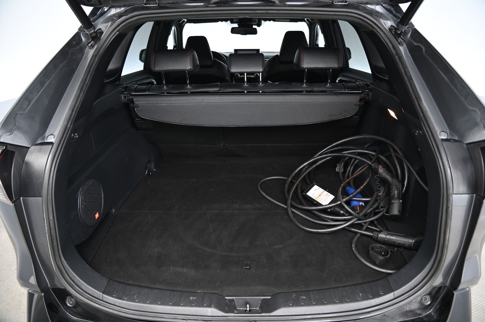 Toyota RAV4 2021 TOYOTA RAV4 Hybrid i-Style Farmari (AC) 4ov 2487cm3 *ACC / Koukku / Sähkökontti / Digimittaristo / Blis* - *Juuri saapunut! / JBL / P-Kamera / Tutkat / Kessy / Ratinlämmitin* - HULLU BLACKWEEK KORKOTARJOUS 2,49%