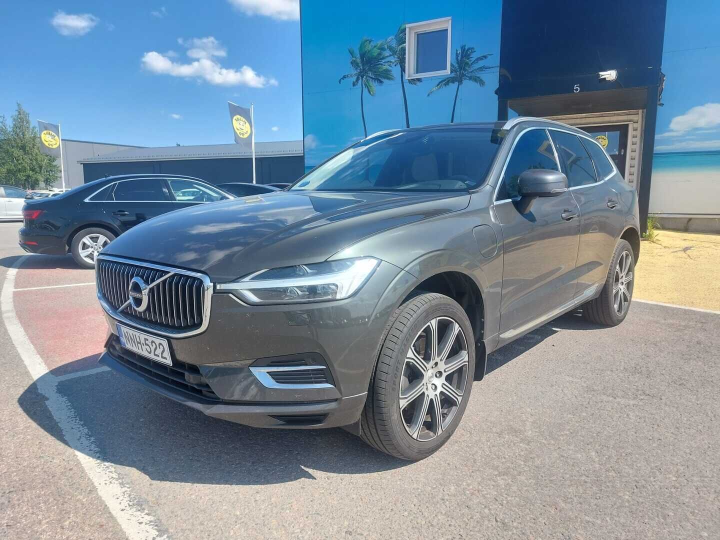 Volvo XC60 2018 T8 AWD Inscription aut - Webasto / Adapt.Vakkari / Vaaleat Nahat / High Perf.Audio / Ilma-alusta / BLIS / Sähköluukku / Ratinlämmitin / Juuri saapunut Tampereelle!