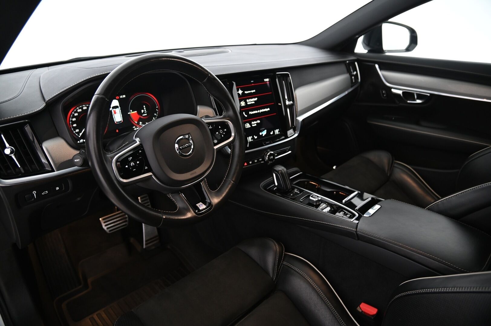 Volvo V90 2020 T8 Twin Engine AWD R-Design * Adapt.Vakkari / Webasto / Muistipenkki / H&K / P.Kamera / Keyless / BLIS / Full-LED / Koukku *