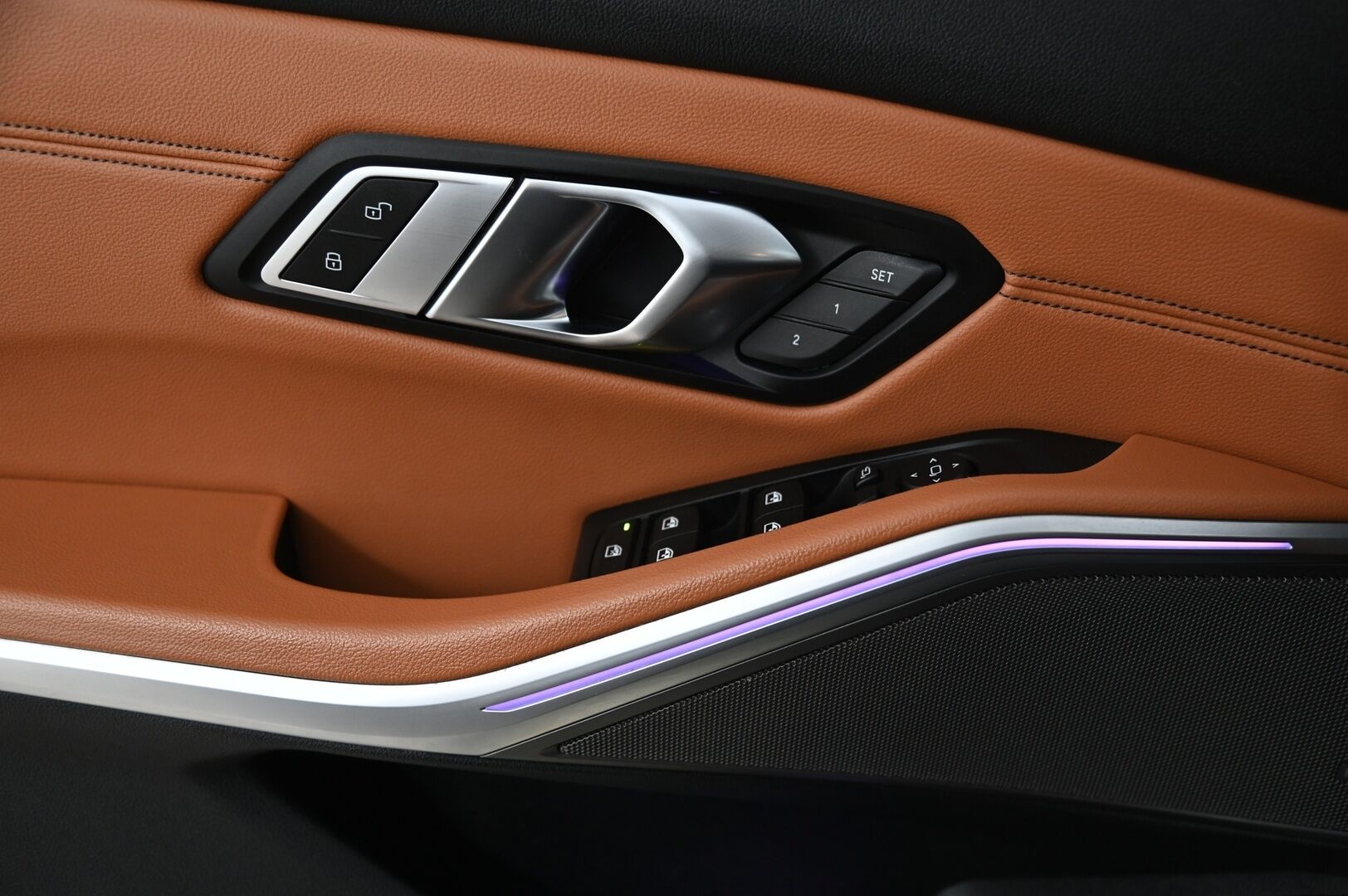 BMW 330 2020 G20 Sedan 330e Business M-Sport - 3,99 % KORKOTARJOUS TÄHÄN AUTOON - *HUD / Adapt.vakkari / H&K / Laser LED / 360 kamera / Muistipenkki