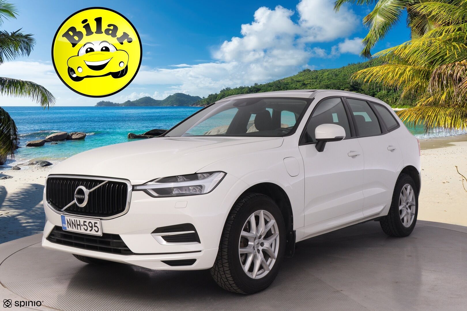 Volvo XC60 2020 T8 TE Momentum Advanced Edition - | Webasto | Koukku | Peruutuskamera | ACC | Pilot assist | Panorama | 2x Renkaat ja vanteet |