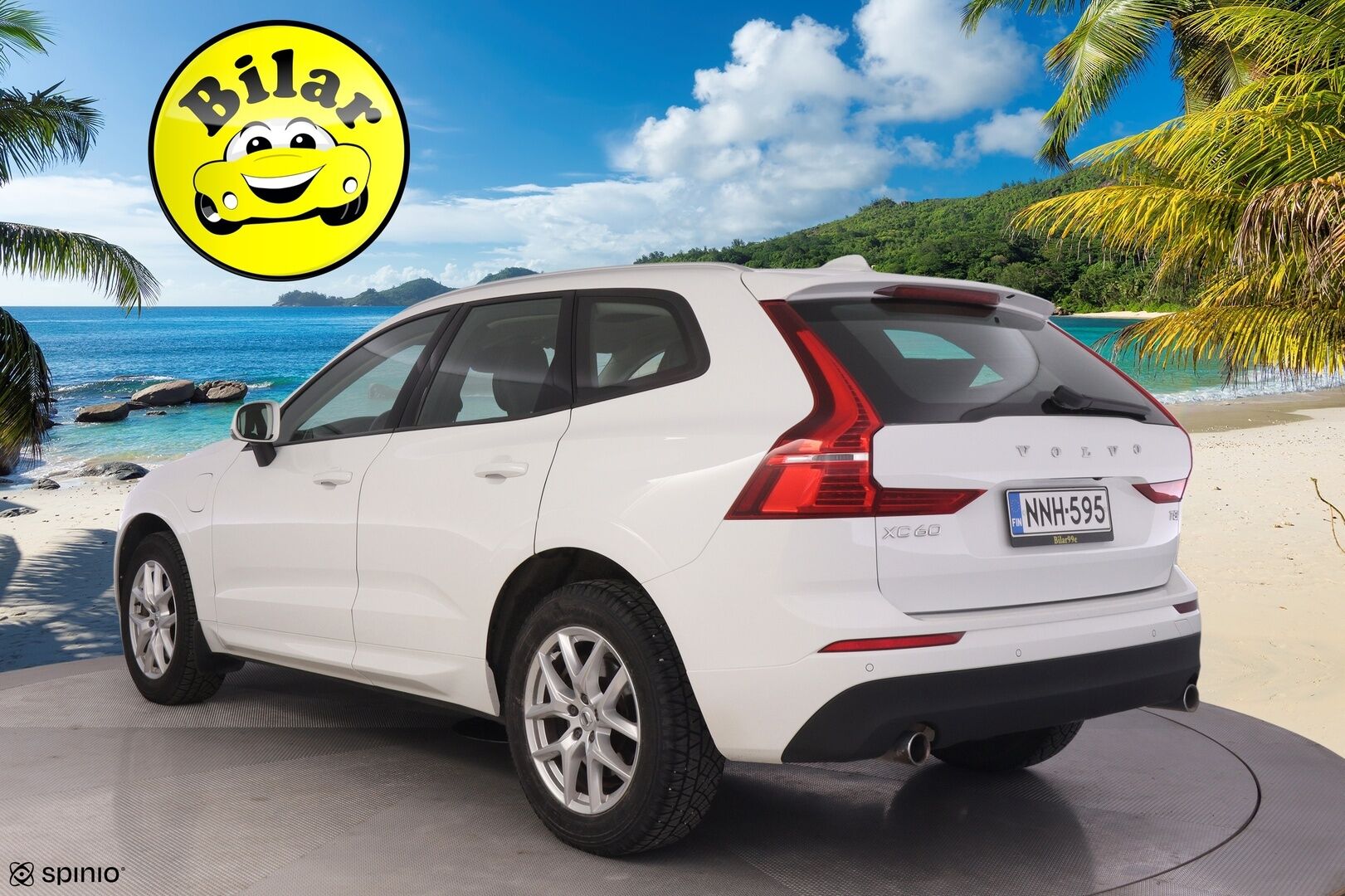 Volvo XC60 2020 T8 TE Momentum Advanced Edition - | Webasto | Koukku | Peruutuskamera | ACC | Pilot assist | Panorama | 2x Renkaat ja vanteet |