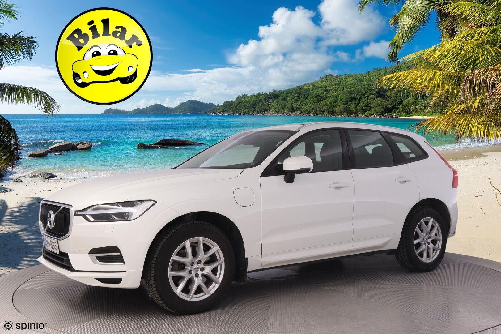 Volvo XC60 2020 T8 TE Momentum Advanced Edition - | Webasto | Koukku | Peruutuskamera | ACC | Pilot assist | Panorama | 2x Renkaat ja vanteet |