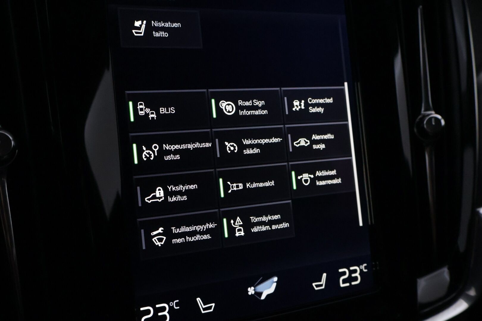 Volvo V90 2017 D3 AWD Momentum aut - | Ei Adblue | ACC | Webasto | Koukku | P-Kamera | BLIS | Osanahat |