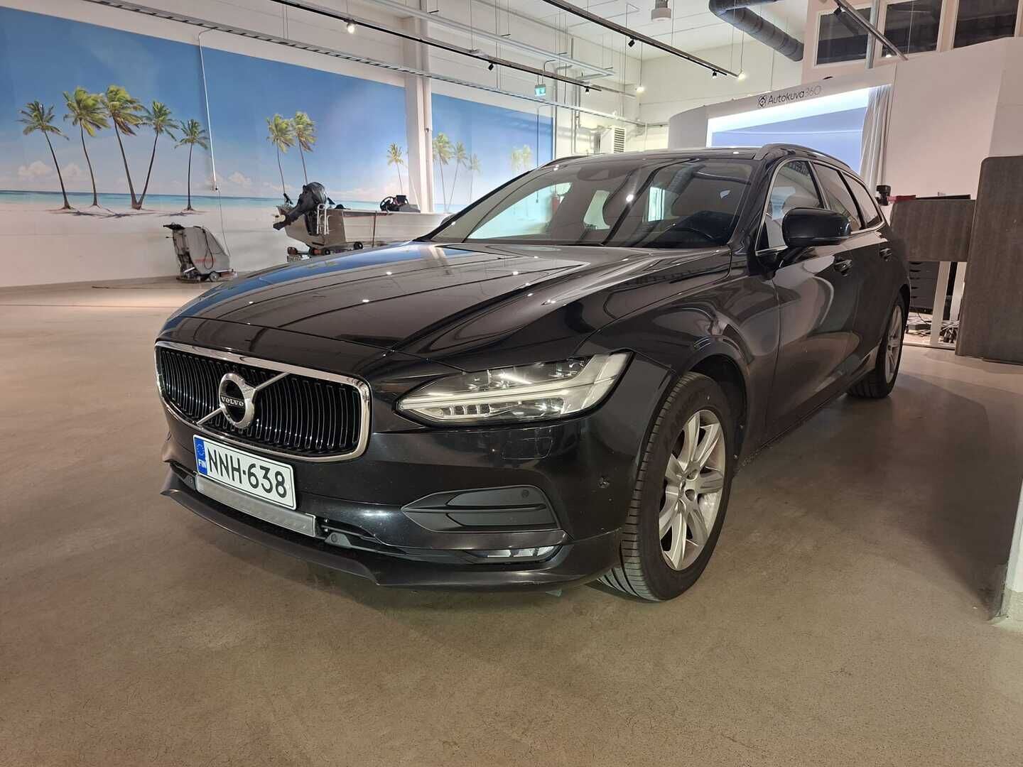 Volvo V90 2017 D3 AWD Momentum aut - | Ei Adblue | ACC | Webasto | Koukku | P-Kamera | BLIS | Osanahat |