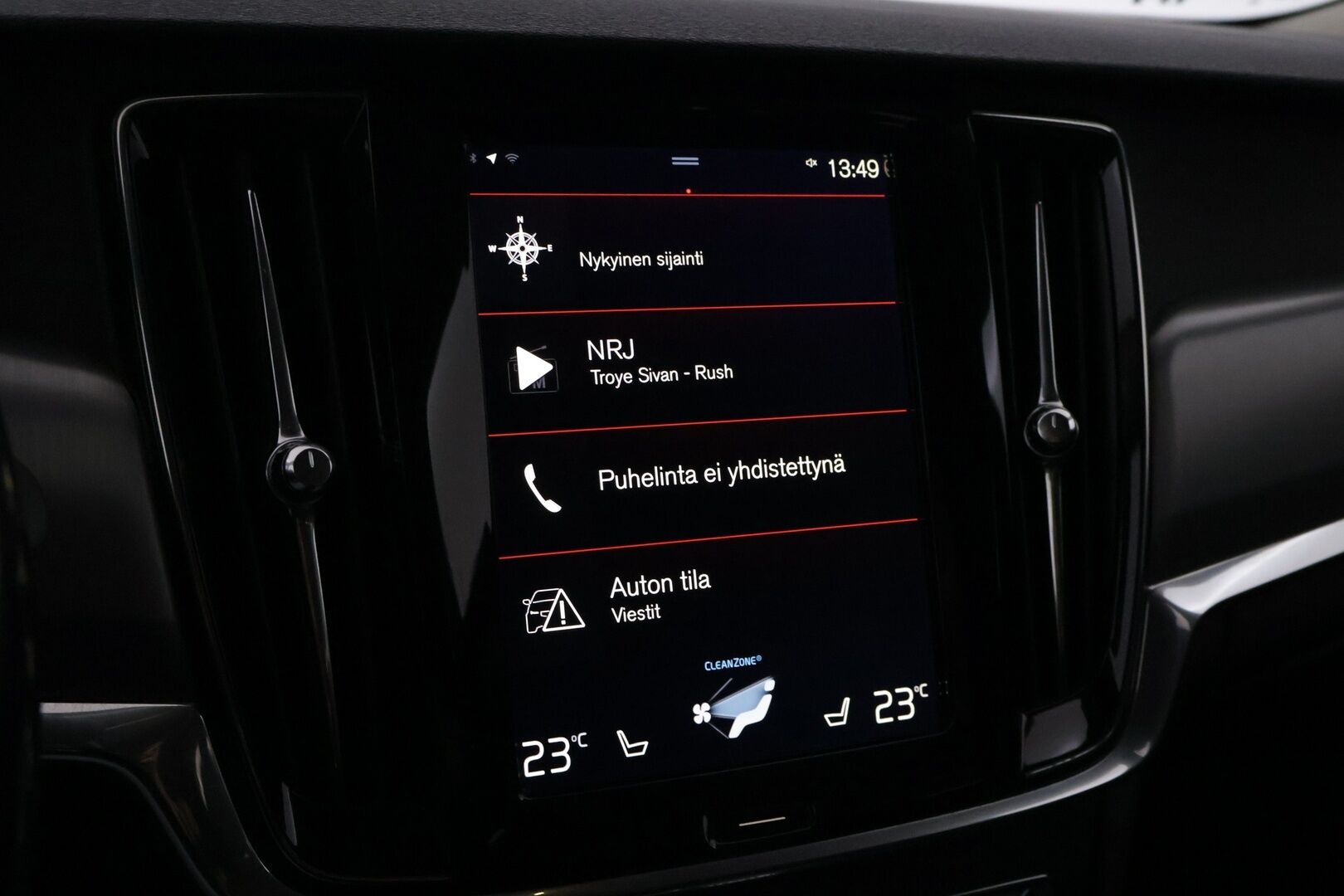 Volvo V90 2017 D3 AWD Momentum aut - | Ei Adblue | ACC | Webasto | Koukku | P-Kamera | BLIS | Osanahat |