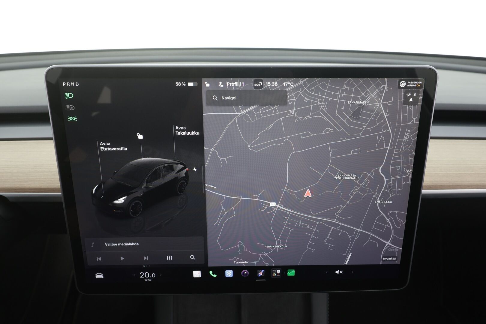 Tesla Model Y 2022 Performance - | Koukku | ILP | ACC | Lasikatto | Matrix-LED | P.Kamera | Muistipenkki | Premium Audio | Navi | Kaistavahti | Keyless | Kahdet renkaat | 