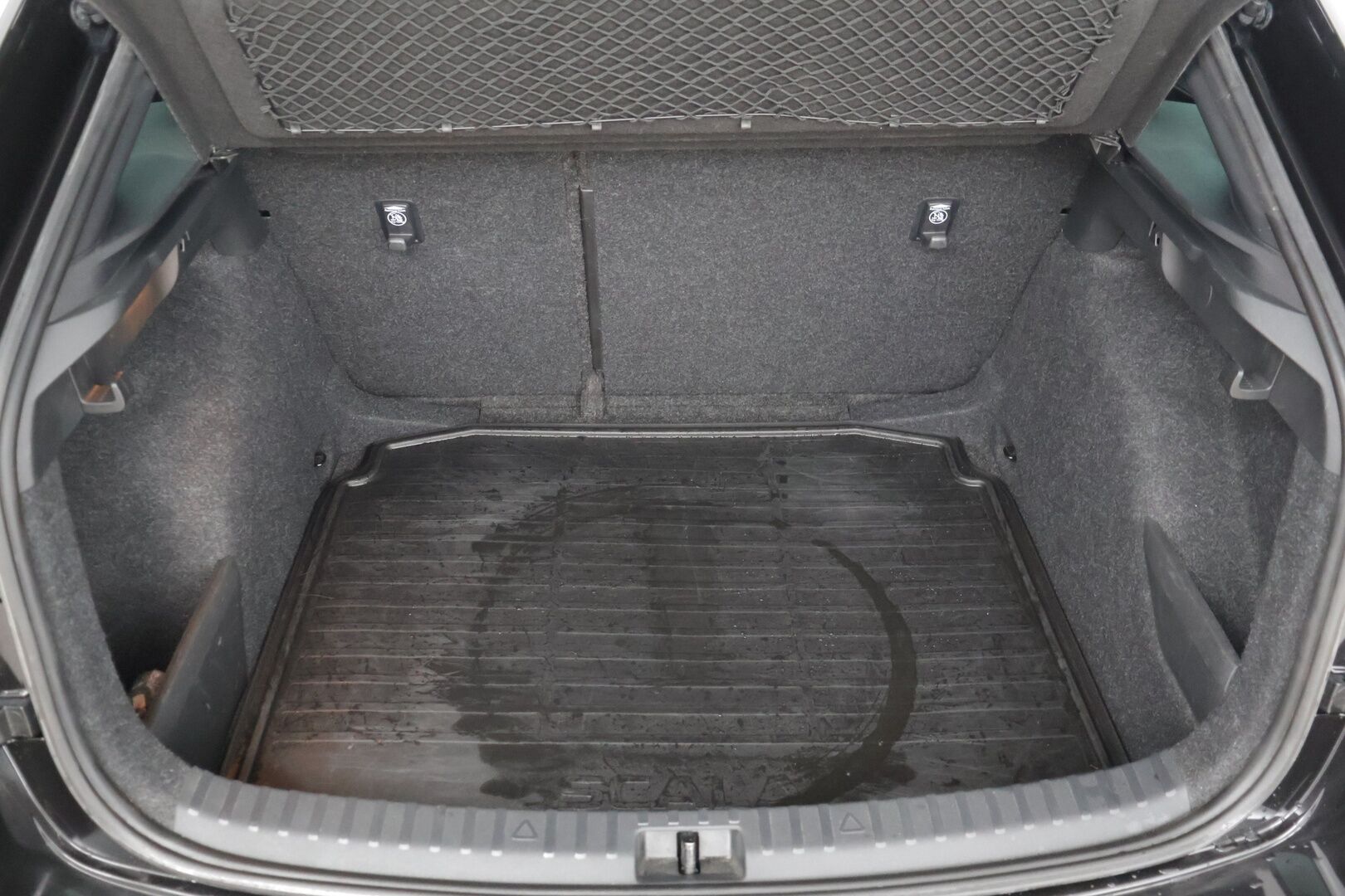 Skoda Scala 2020 1,5 TSI Style DSG Autom. **1.OM Suomi-auto / Navi / Keyless / Digimittaristo** - Juuri katsastettu / 2 Renkaat / Levyt ja palat juuri vaihdettu taakse * - Osta nyt, maksa vasta ensi vuonna