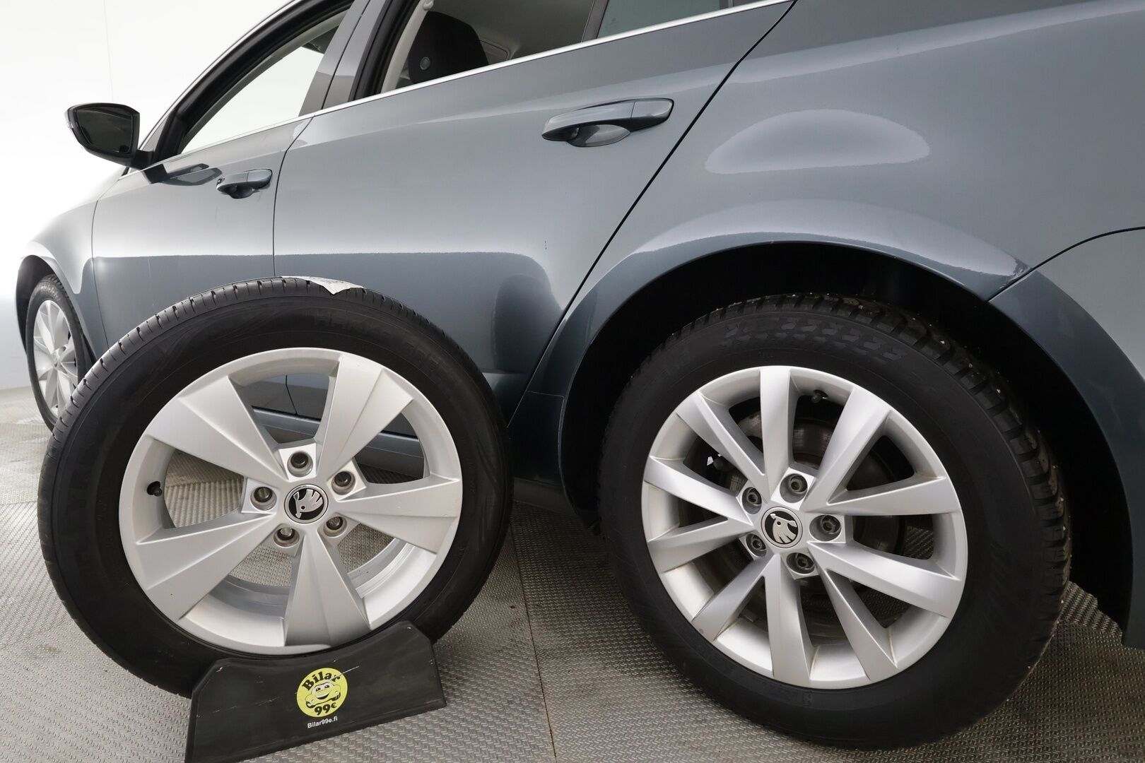 Skoda Octavia 2020 Combi 2,0 TDI 150 Style BusinessLine DSG * ACC / Webasto / P.Kamera / Apple&Android / Keyless * - 1.Om Suomi-auto / Merkkihuollettu / Kahdet Renkaat