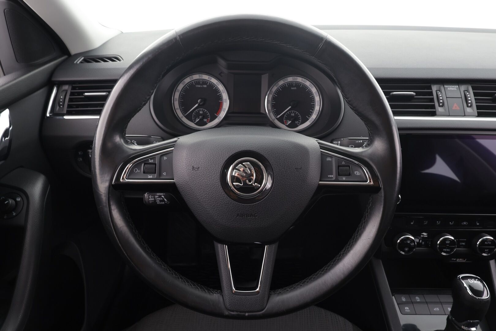 Skoda Octavia 2020 Combi 2,0 TDI 150 Style BusinessLine DSG * ACC / Webasto / P.Kamera / Apple&Android / Keyless * - 1.Om Suomi-auto / Merkkihuollettu / Kahdet Renkaat