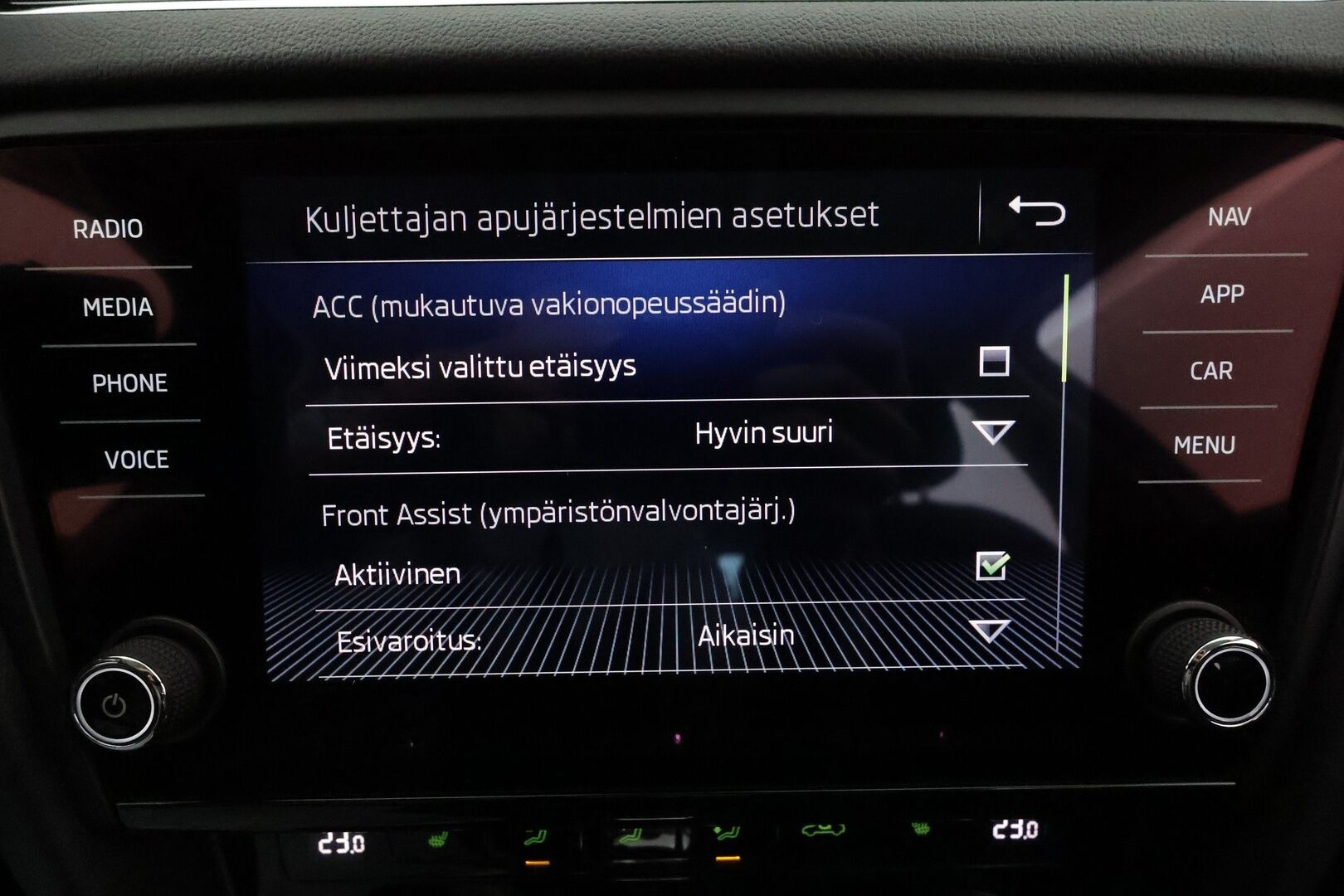 Skoda Octavia 2020 Combi 2,0 TDI 184 4x4 Scout BusinessLine DSG Autom. **Adapt.vakkari / Webasto / Koukku / P.Kamera / Kaistavahti / Keyless** - Suomi-auto / Facelift / Apple&Android / LED / Sähköluukku