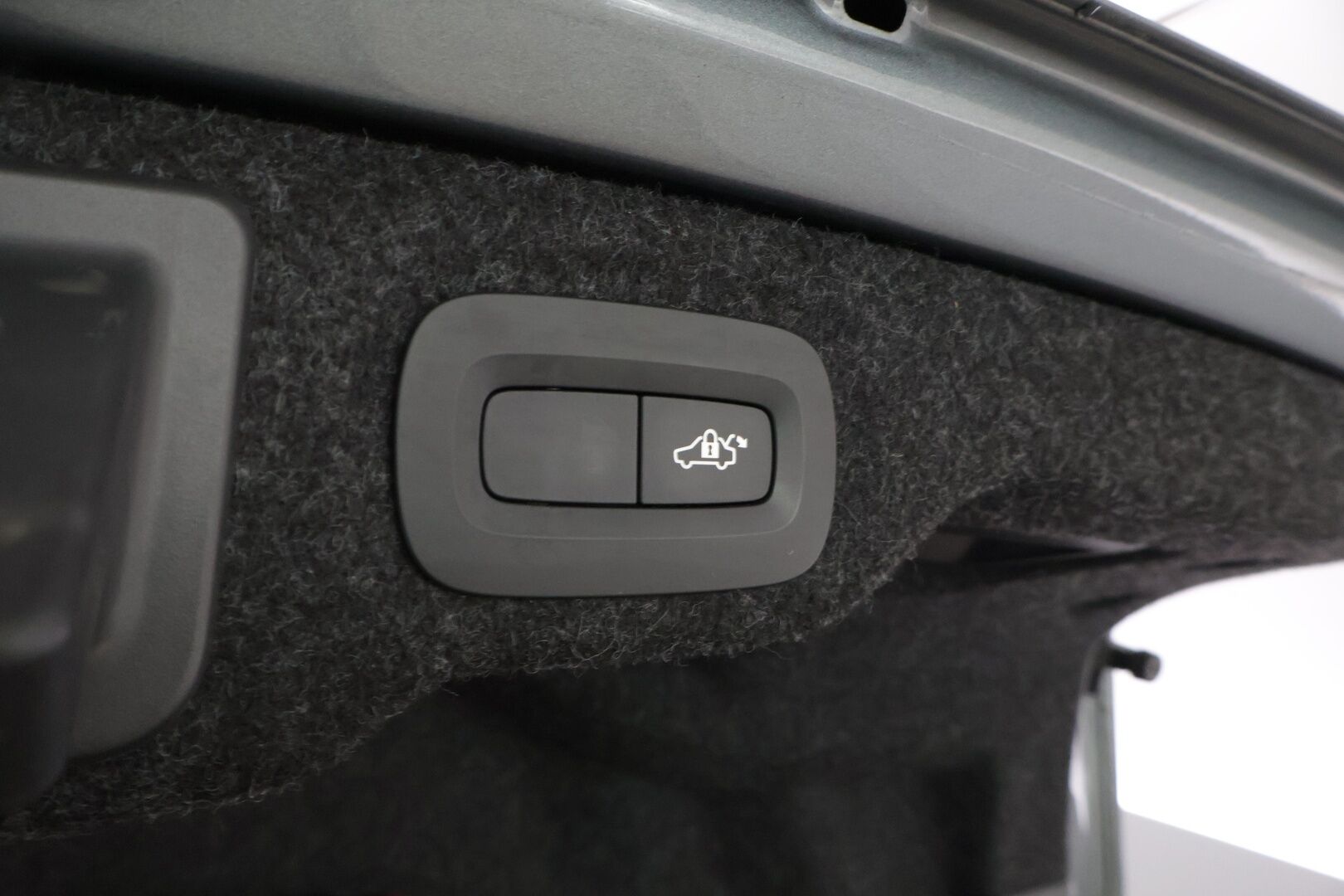 Volvo S60 2020 T8 TwE AWD Business Inscription aut. * Adapt.Vakkari / Webasto / Hieronta / Ilmastoidut Nahkapenkit / H&K / HUD / 360° * - Huippuvarusteltu Volvo!