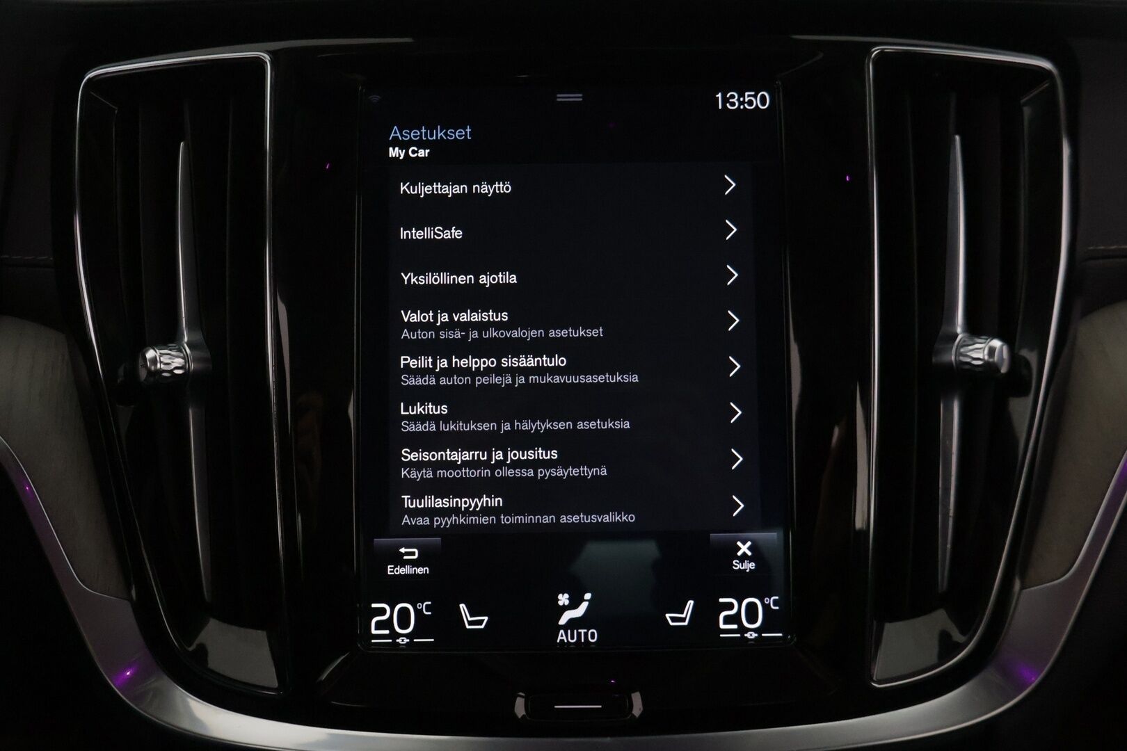 Volvo S60 2020 T8 TwE AWD Business Inscription aut. */ ACC / Hieronta / H&K / 360° / HUD / Ilmastoidut Nahkapenkit / Webasto / 2x renkaat* - Akku kuntotarkastettu / Juuri katsastettu / Jakohihna vaihdettu - HULLUT BLACKWEEK JATKOT - KORKOTARJOUS 2,49%