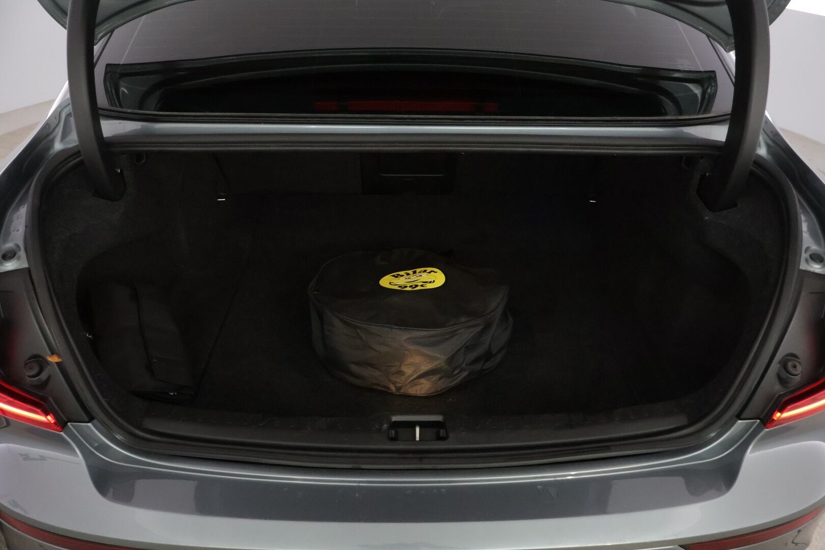 Volvo S60 2020 T8 TwE AWD Business Inscription aut. * Adapt.Vakkari / Webasto / Hieronta / Ilmastoidut Nahkapenkit / H&K / HUD / 360° * - Huippuvarusteltu Volvo!