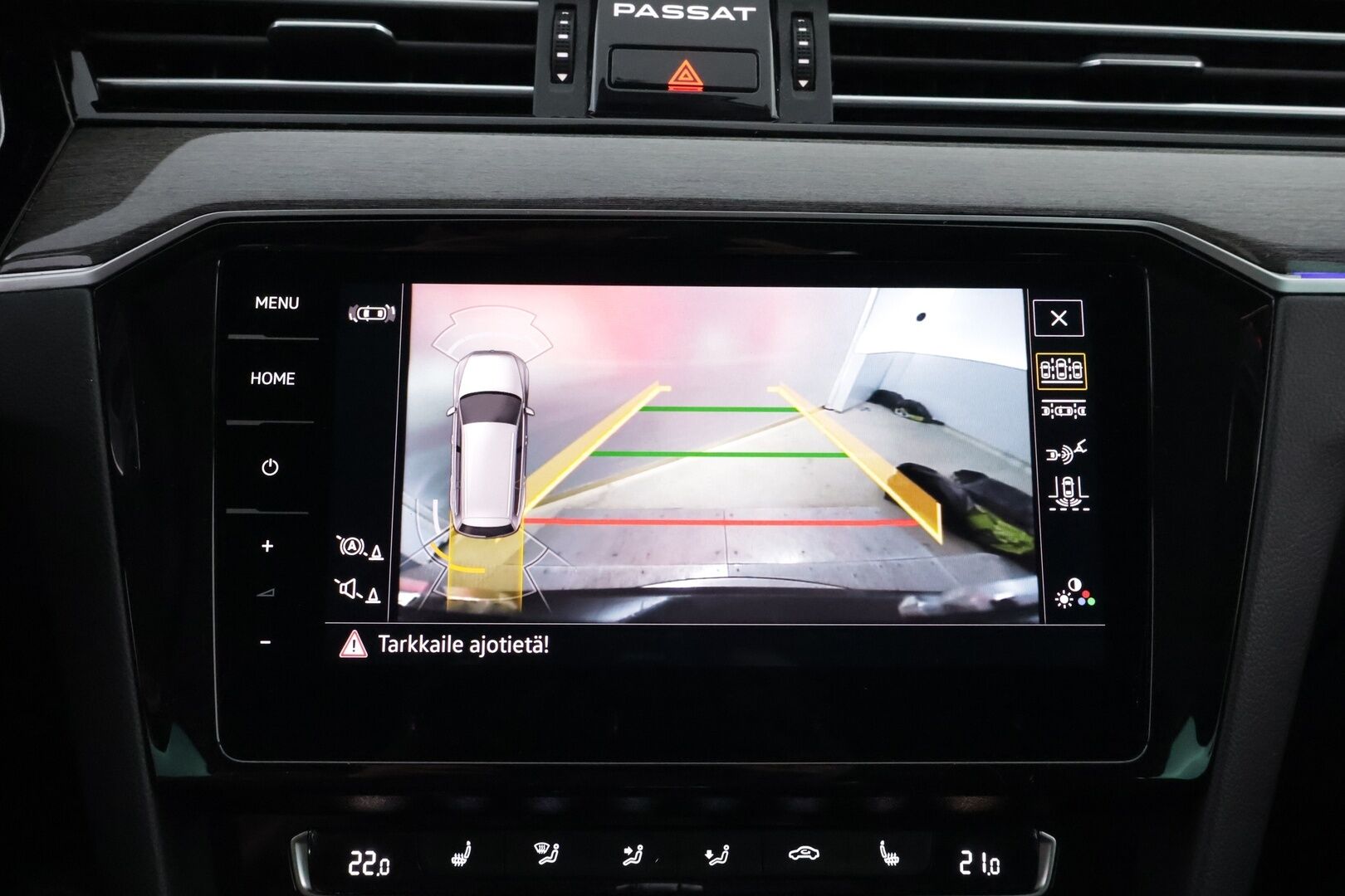 VOLKSWAGEN PASSAT 2020 Variant GTE Plug-In Hybrid 160 kW DSG * Adapt.Vakkari / Hieronta / iQ Matrix LED / Peruutuskamera / HUD / Digimittari - Jakopää juuri tehty / 2x Renkaat aluvantein / Juuri tullut Tampereelle!