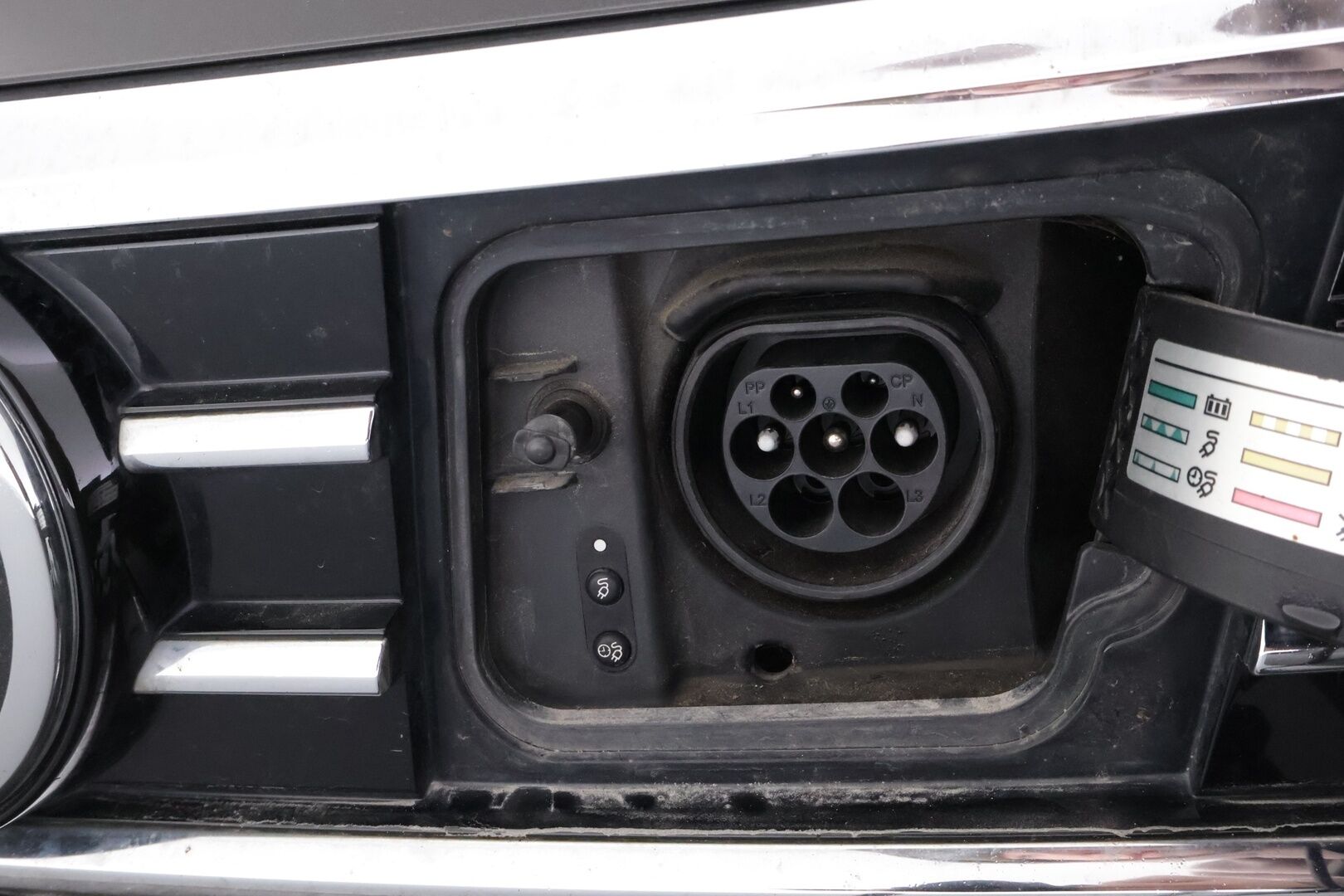 VOLKSWAGEN PASSAT 2020 Variant GTE Plug-In Hybrid 160 kW DSG * Adapt.Vakkari / Hieronta / iQ Matrix LED / Peruutuskamera / HUD / Digimittari - Jakopää juuri tehty / 2x Renkaat aluvantein / Juuri tullut Tampereelle!