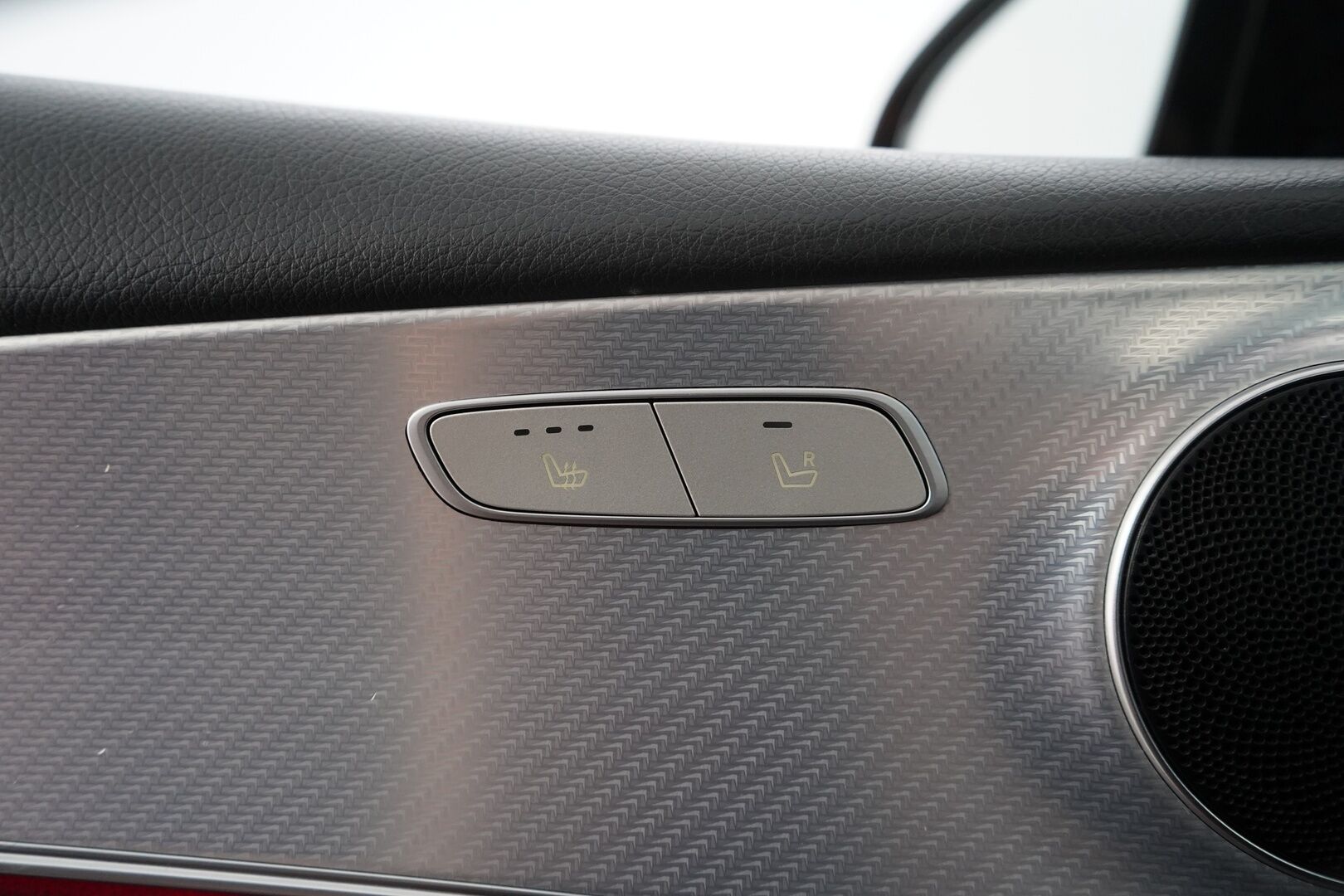 MERCEDES-BENZ E 2020 300de Avantgarde SE-Edition *Distronic+ / Widescreen / Koukku / Kamera* - Kahdet OEM vanteet / Huippuvarusteet / Erikoisväri / Viimeisin huolto 168tkm käyttöautolla